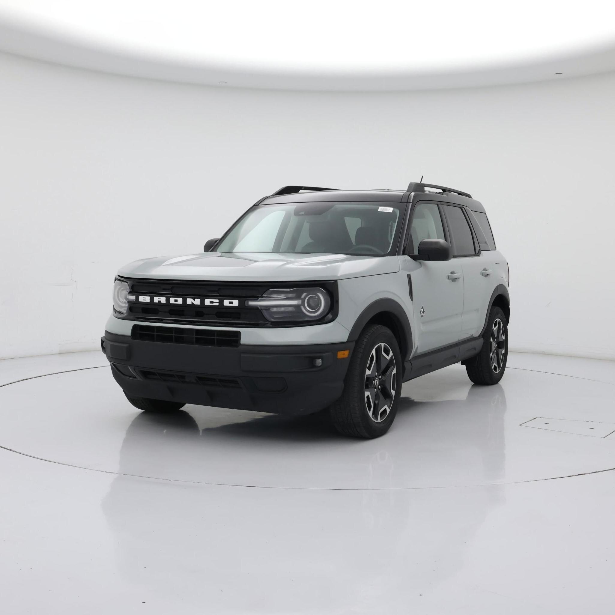 Thumbnail: 2021 Ford Bronco Sport - 4