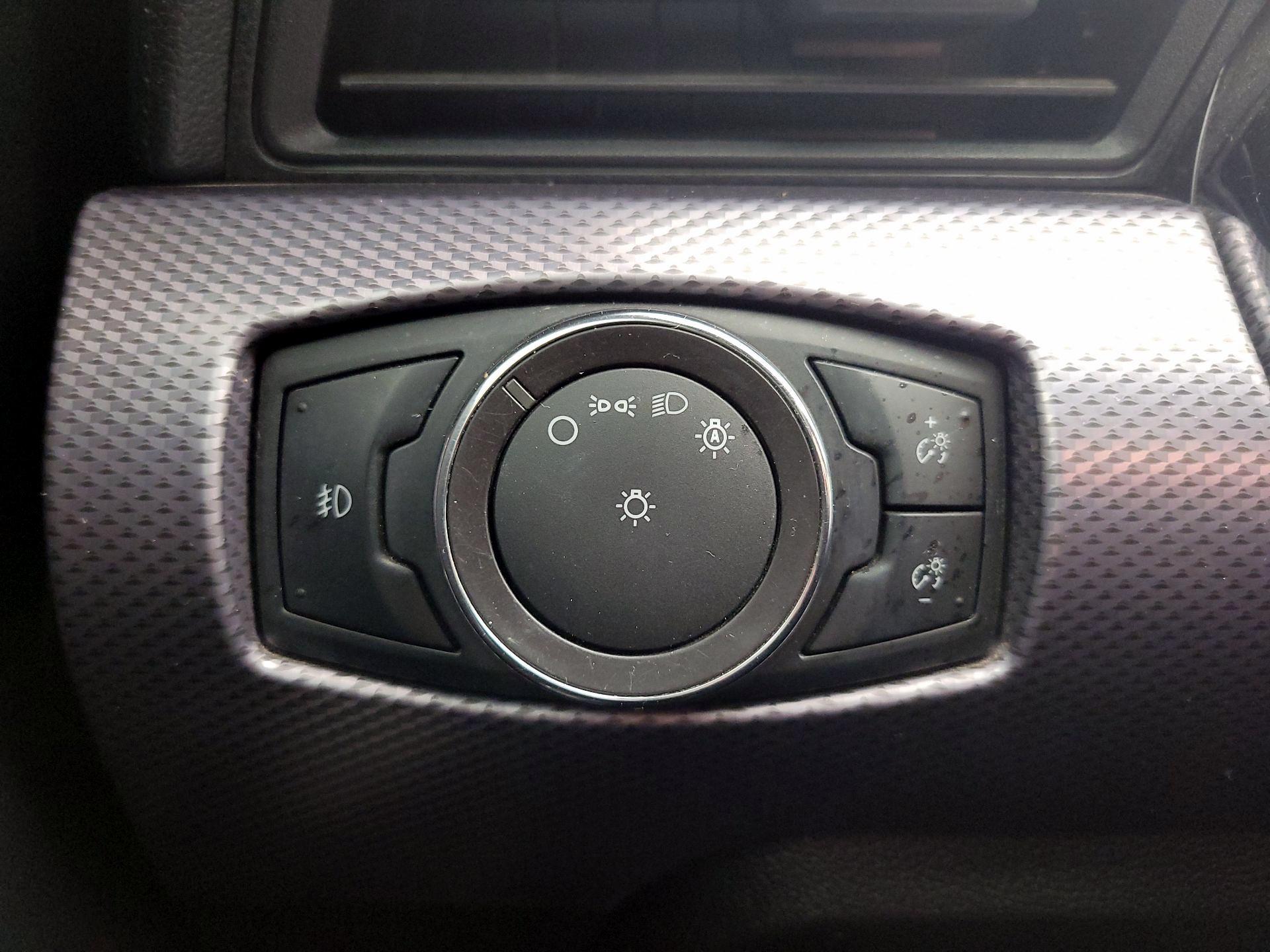 Thumbnail: 2017 Ford Mustang - 13