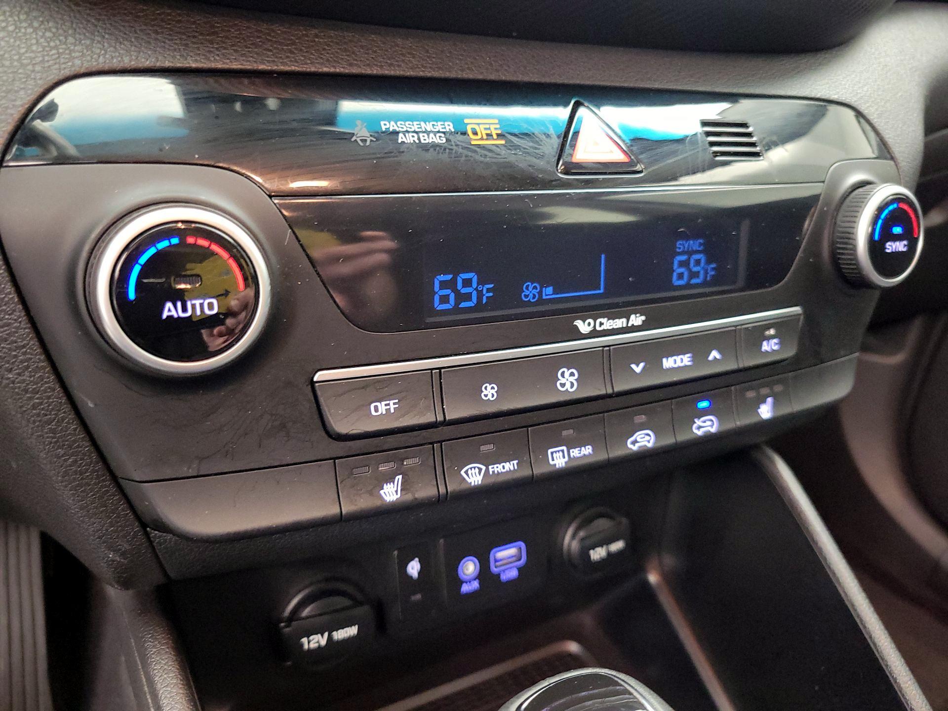 Thumbnail: 2021 Hyundai Tucson - 16