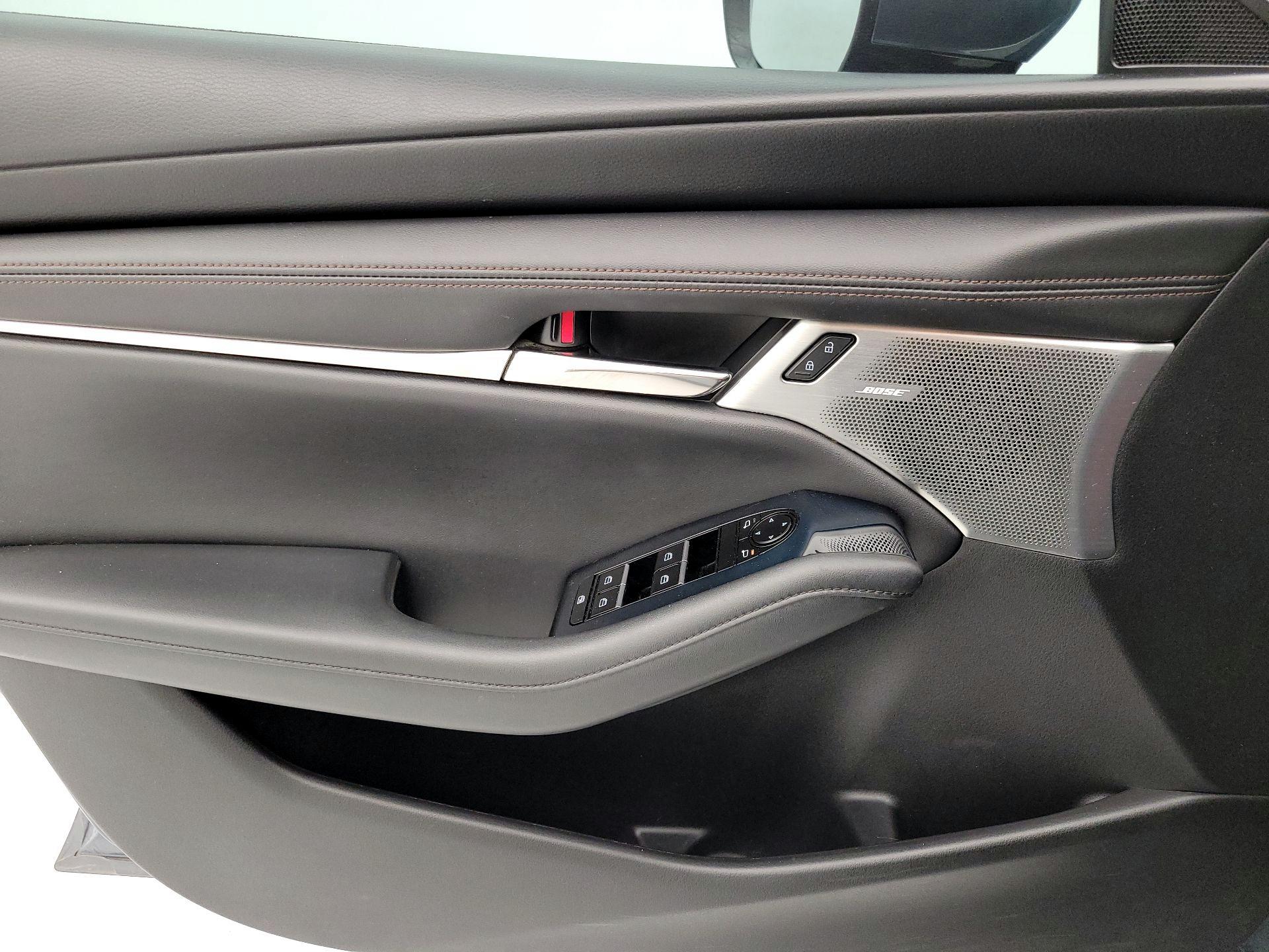 Thumbnail: 2019 Mazda Mazda3 - 12