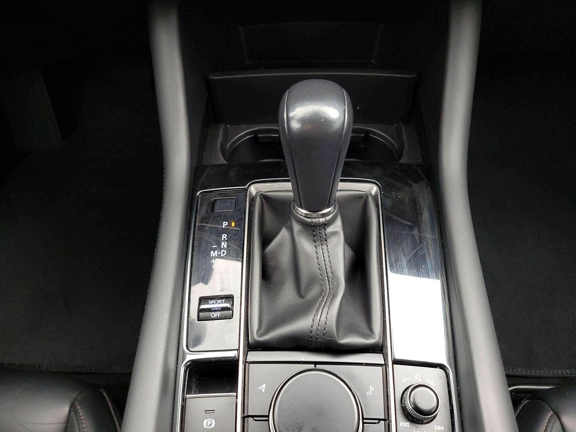 Thumbnail: 2019 Mazda Mazda3 - 17