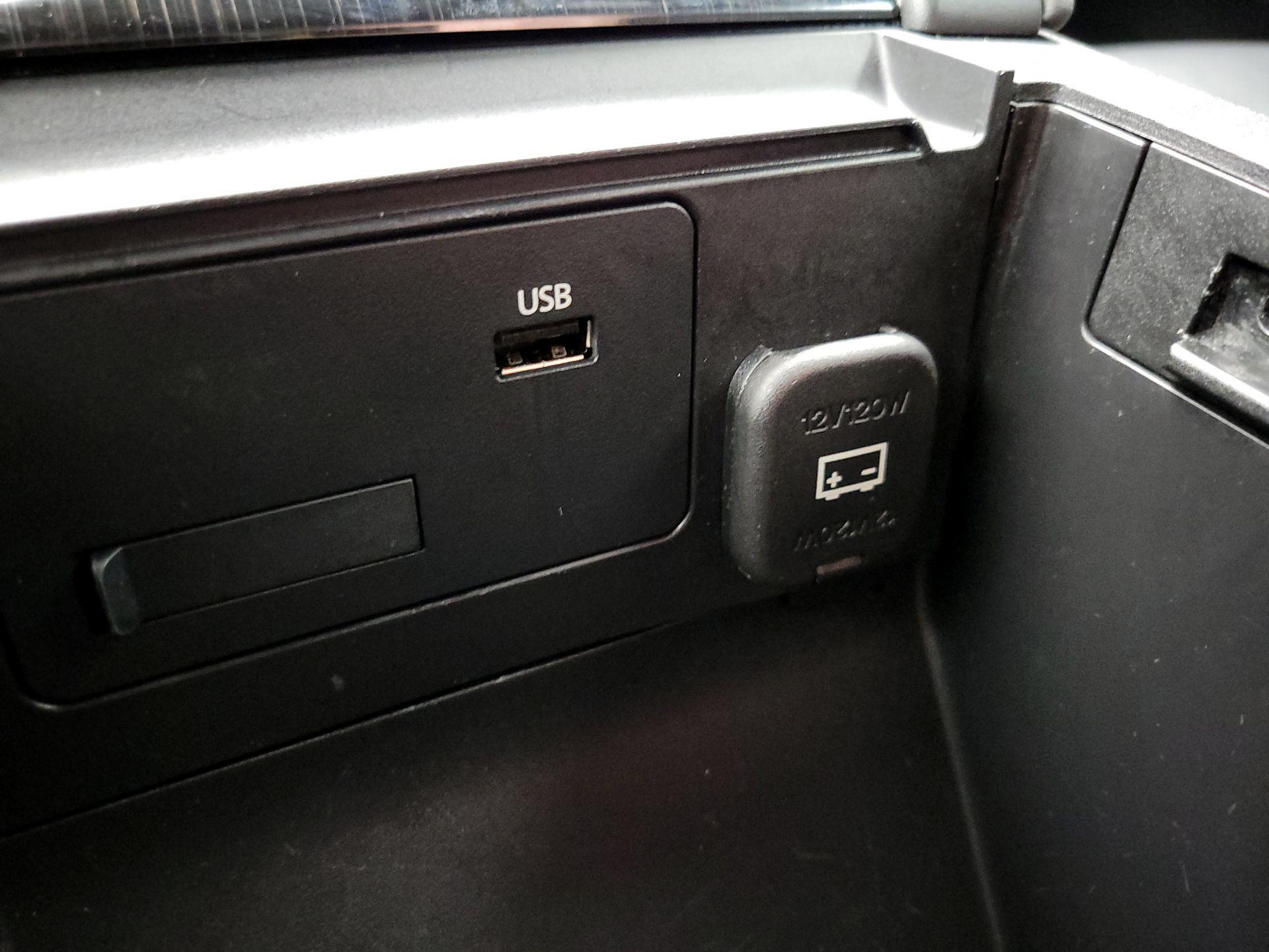 Thumbnail: 2019 Mazda Mazda3 - 18