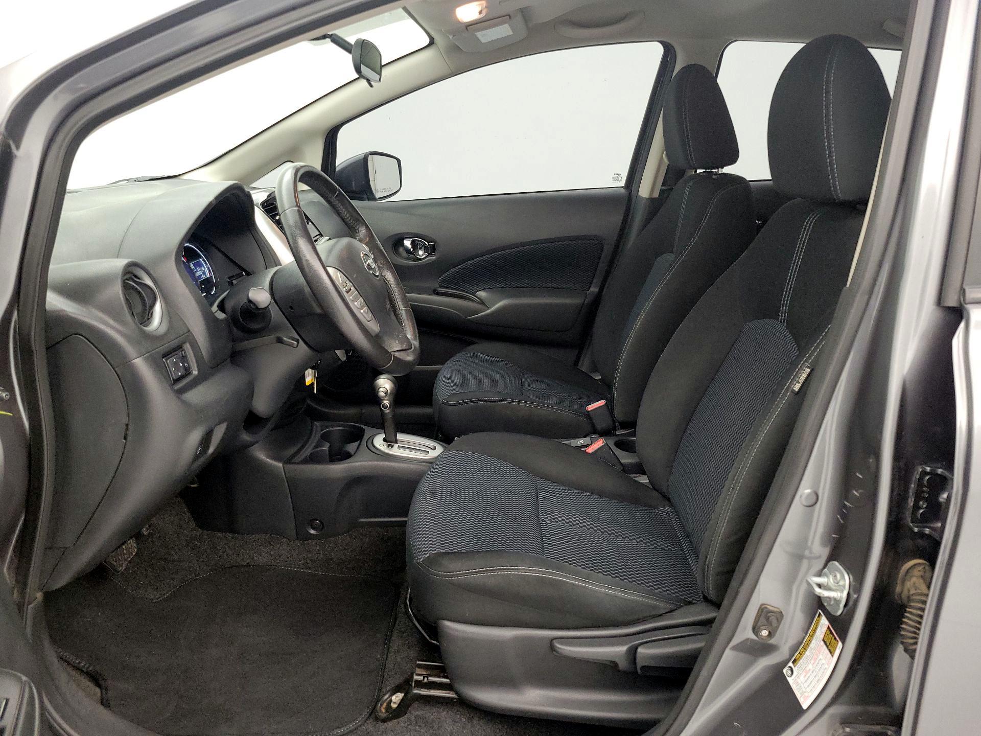 Thumbnail: 2016 Nissan Versa Note - 11