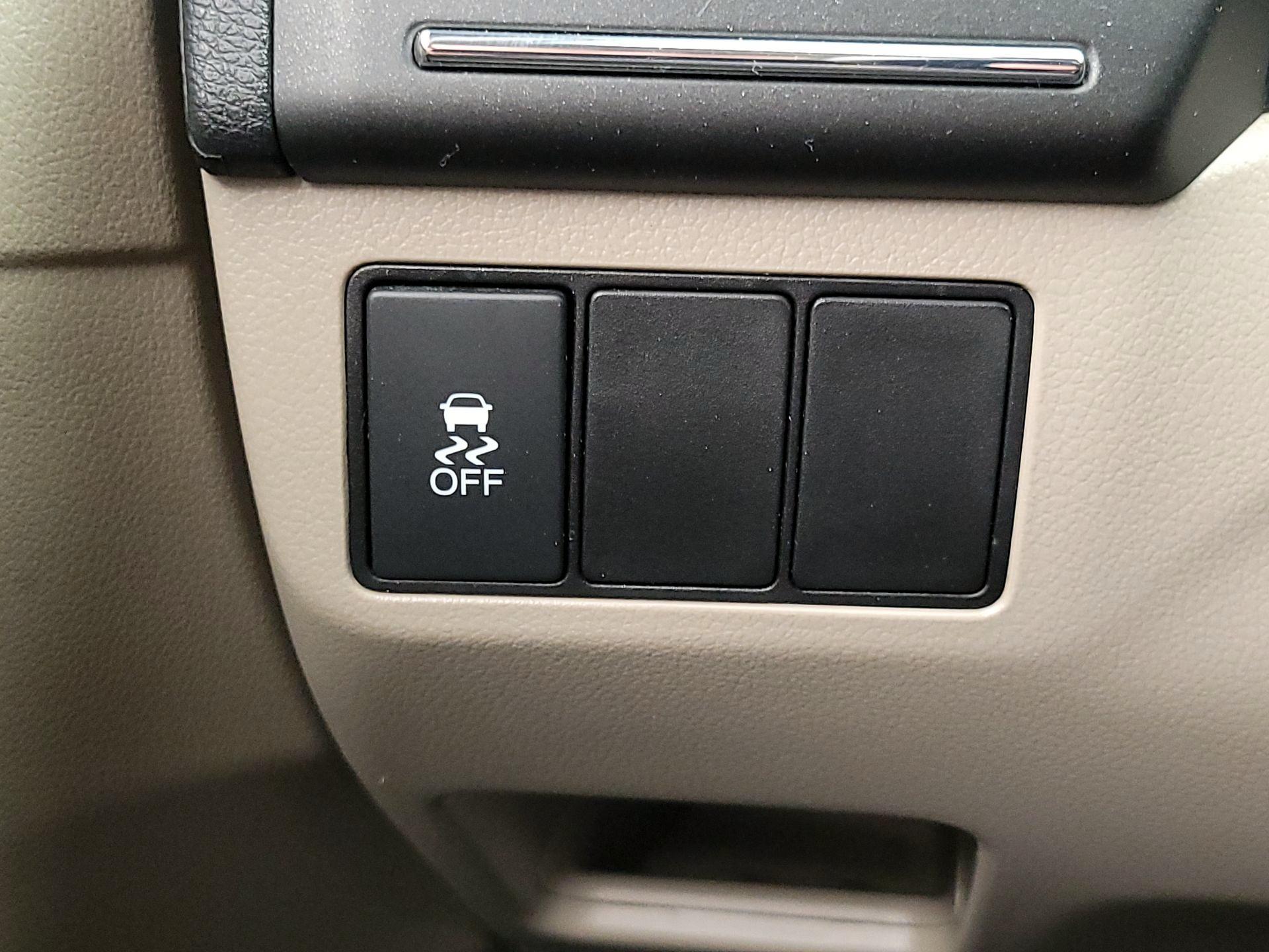 Thumbnail: 2015 Honda Civic - 13