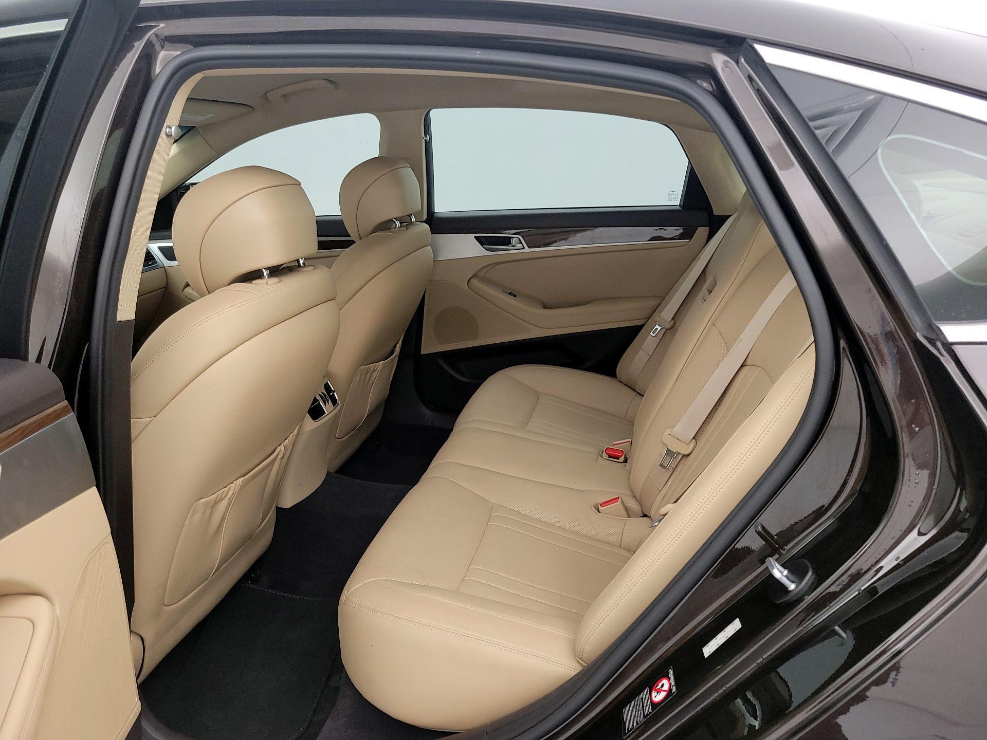 Thumbnail: 2018 Genesis G80 - 20