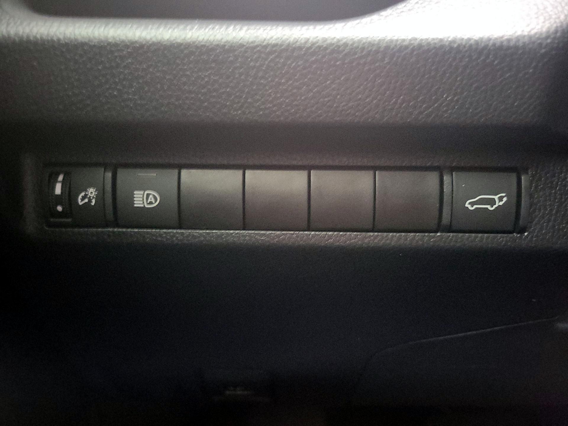 Thumbnail: 2024 Toyota RAV4 - 13