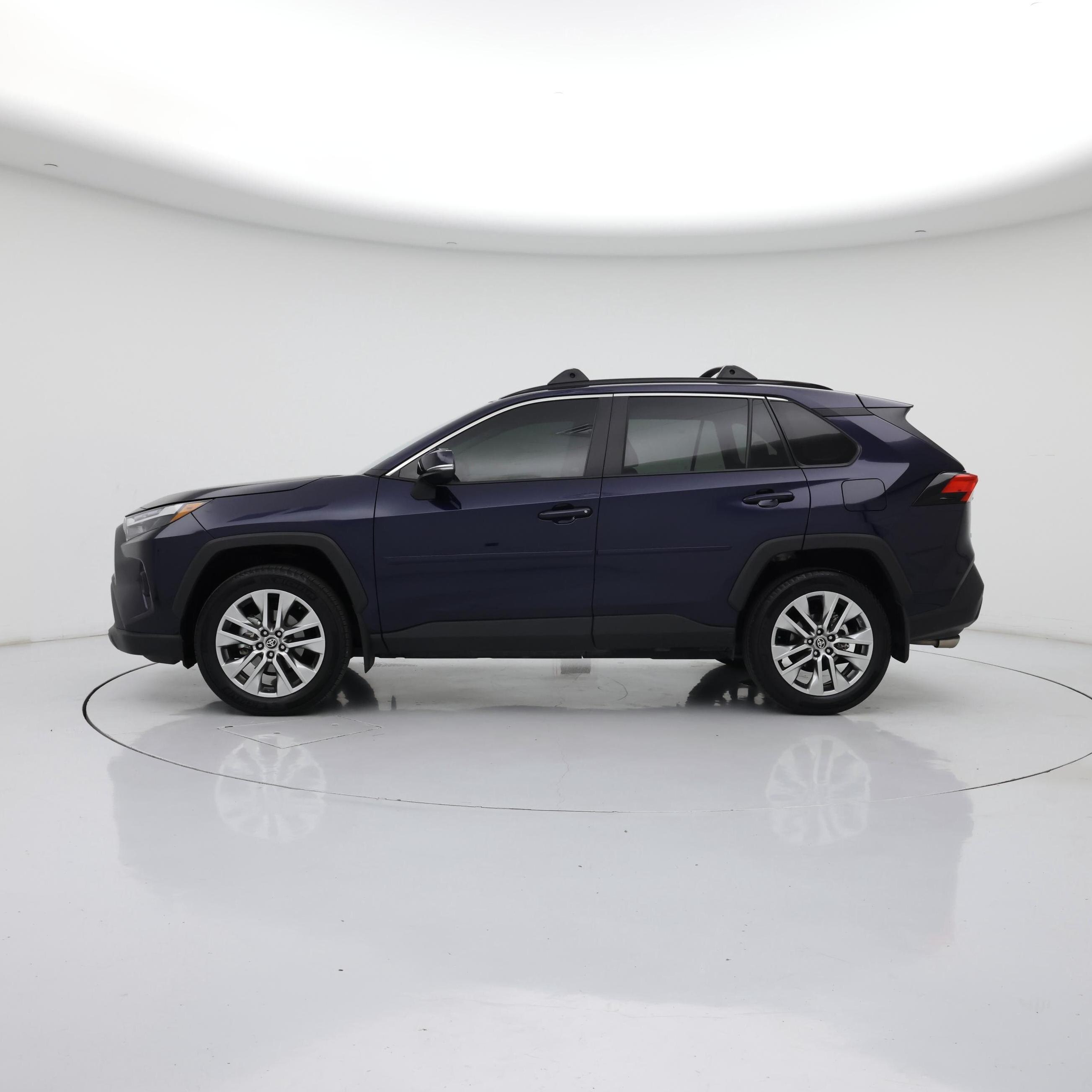 Thumbnail: 2024 Toyota RAV4 - 3
