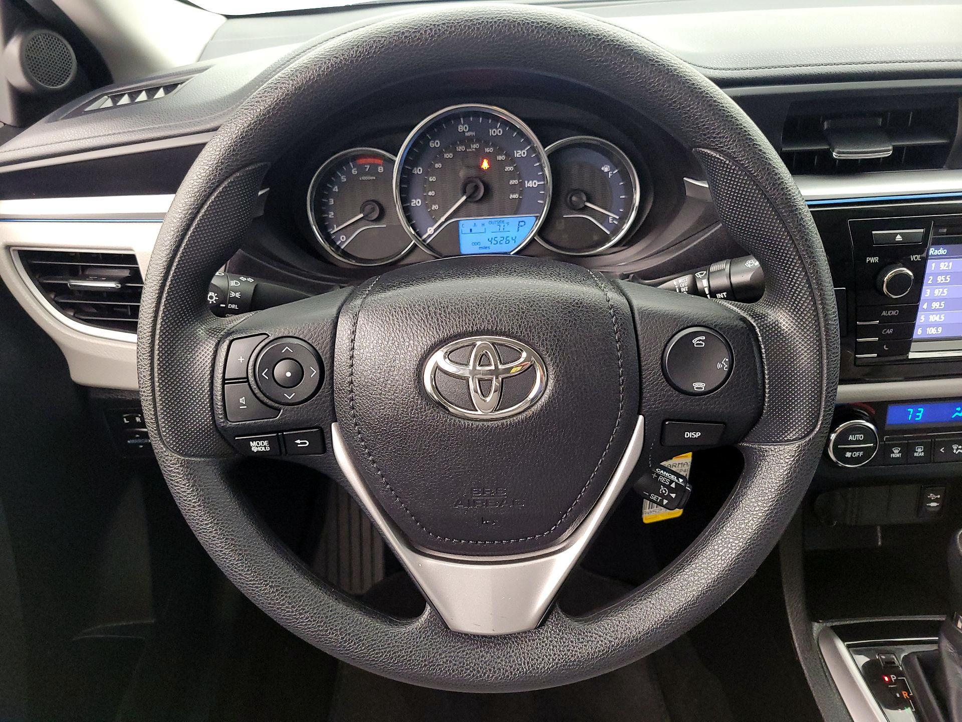 Thumbnail: 2016 Toyota Corolla - 10