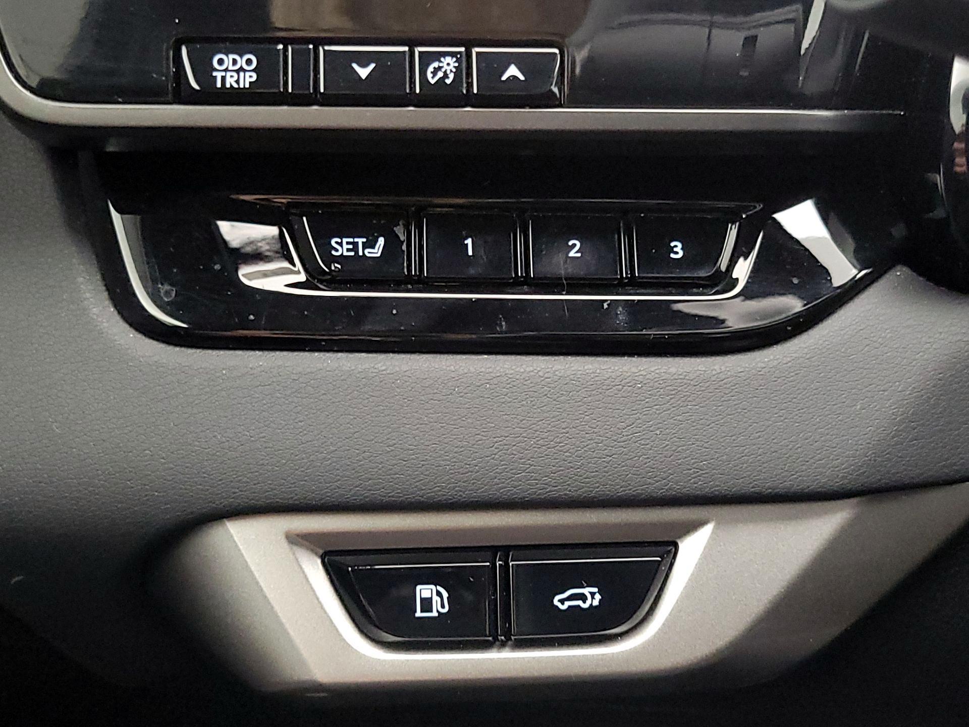 Thumbnail: 2023 Lexus RX - 13