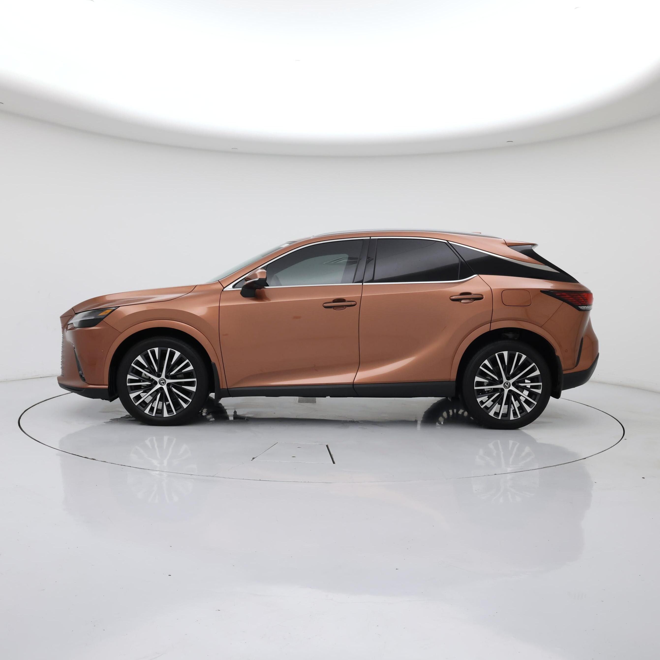 Thumbnail: 2023 Lexus RX - 3