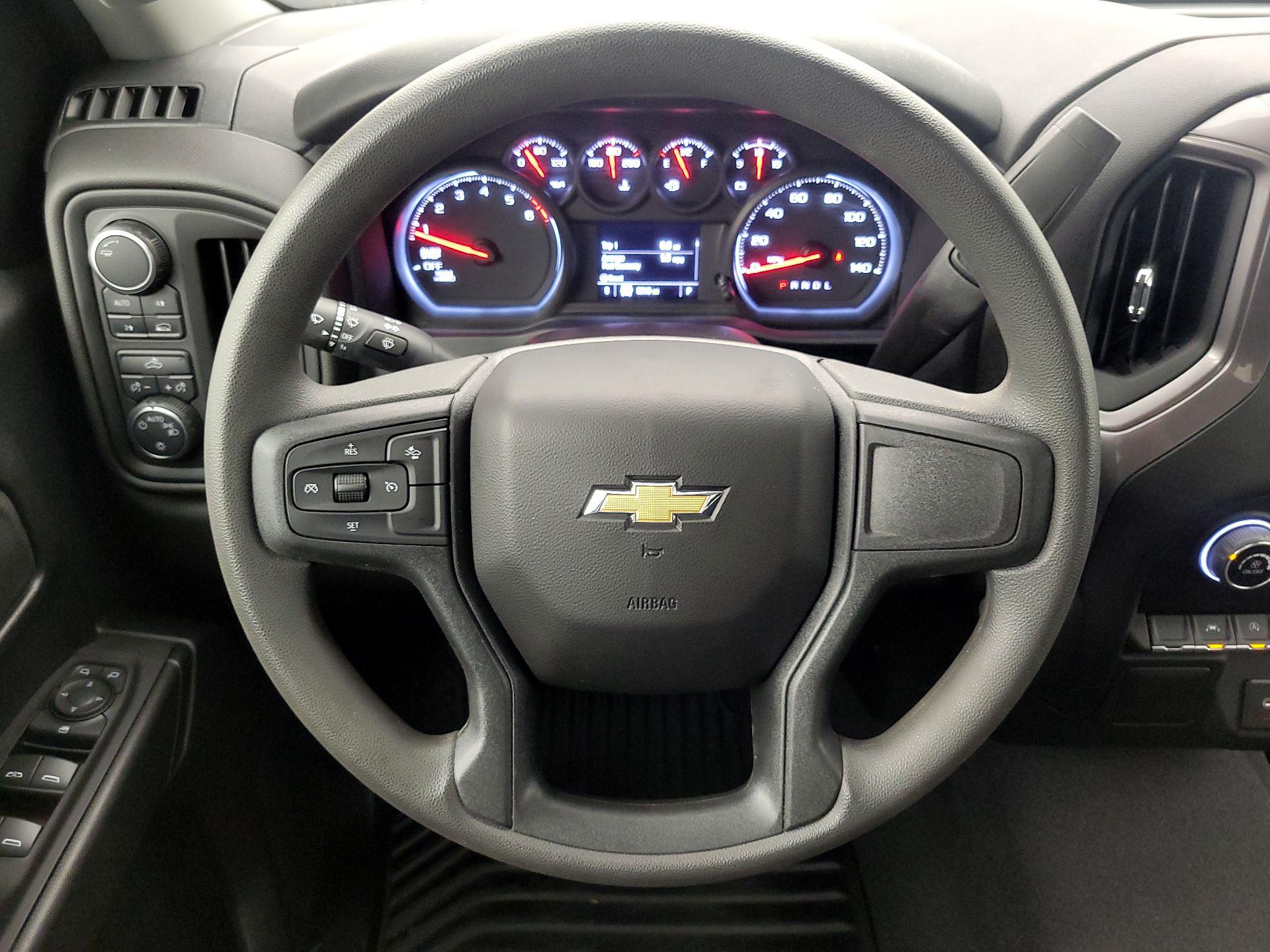 Thumbnail: 2023 Chevrolet Silverado 1500 - 10