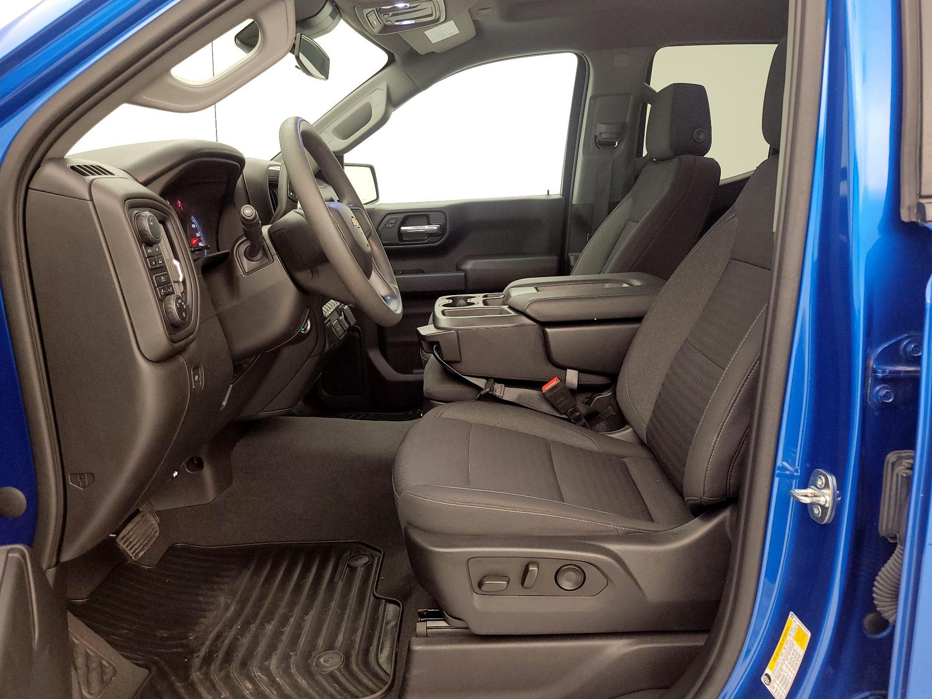 Thumbnail: 2023 Chevrolet Silverado 1500 - 11