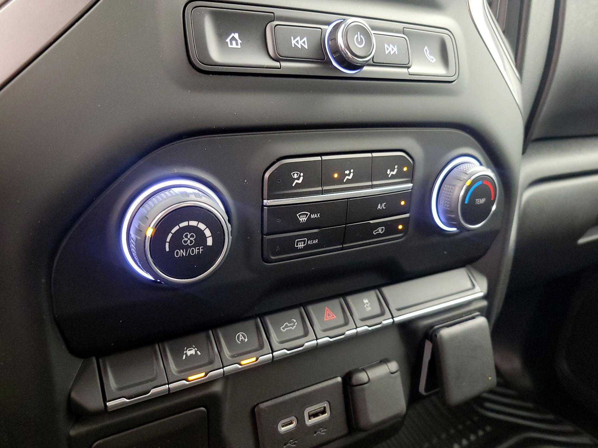 Thumbnail: 2023 Chevrolet Silverado 1500 - 16