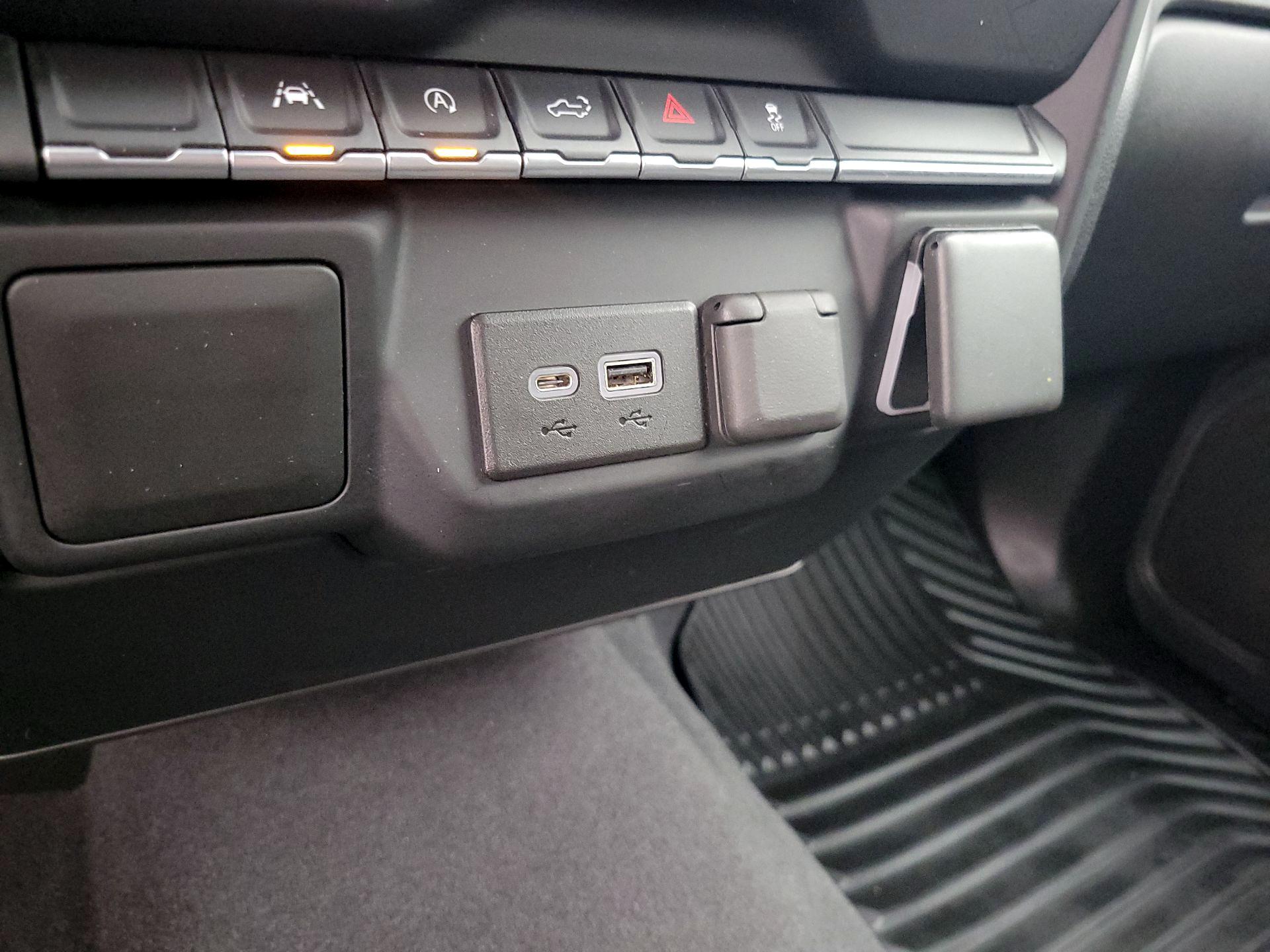 Thumbnail: 2023 Chevrolet Silverado 1500 - 18