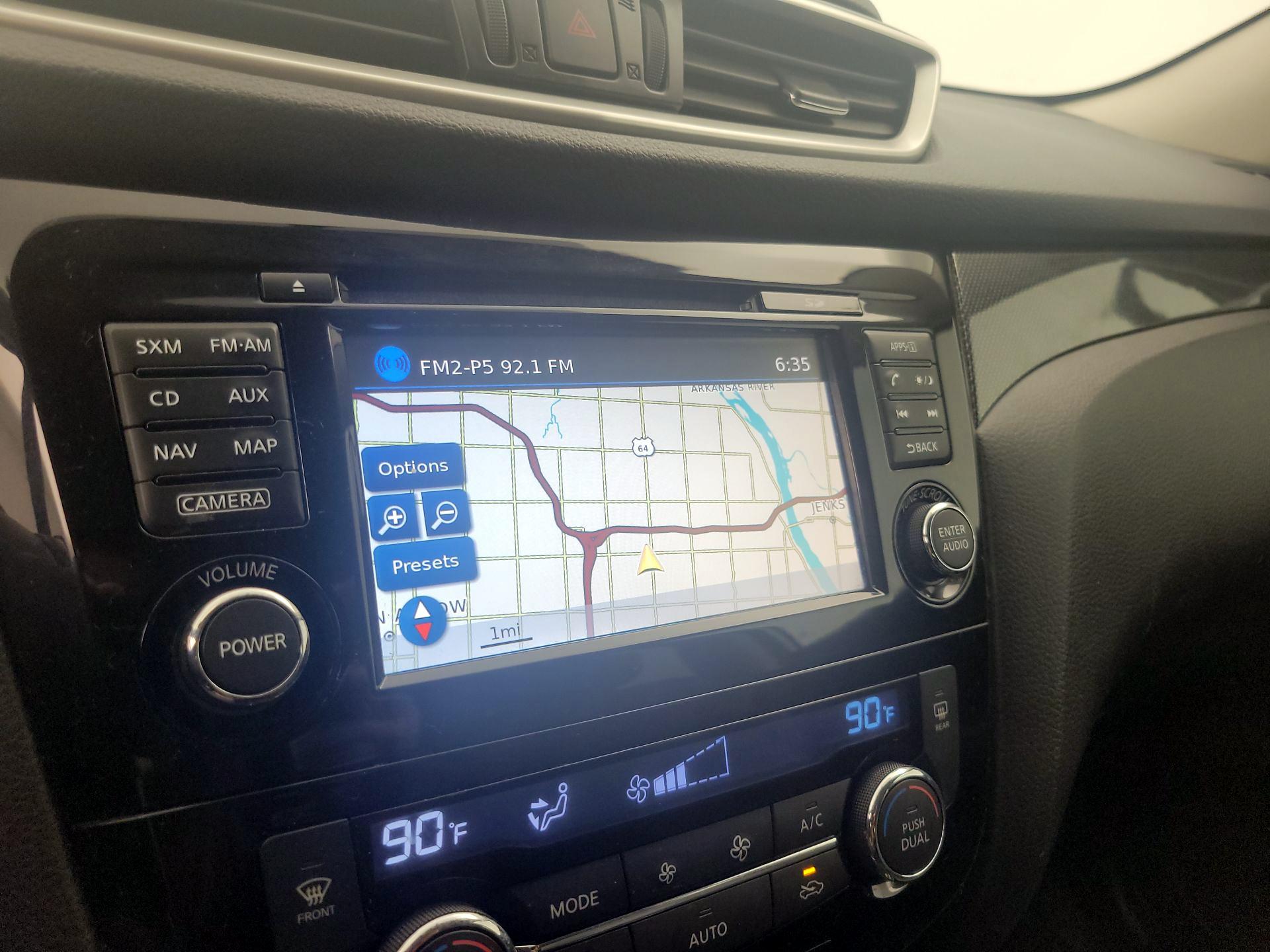 Thumbnail: 2014 Nissan Rogue - 14