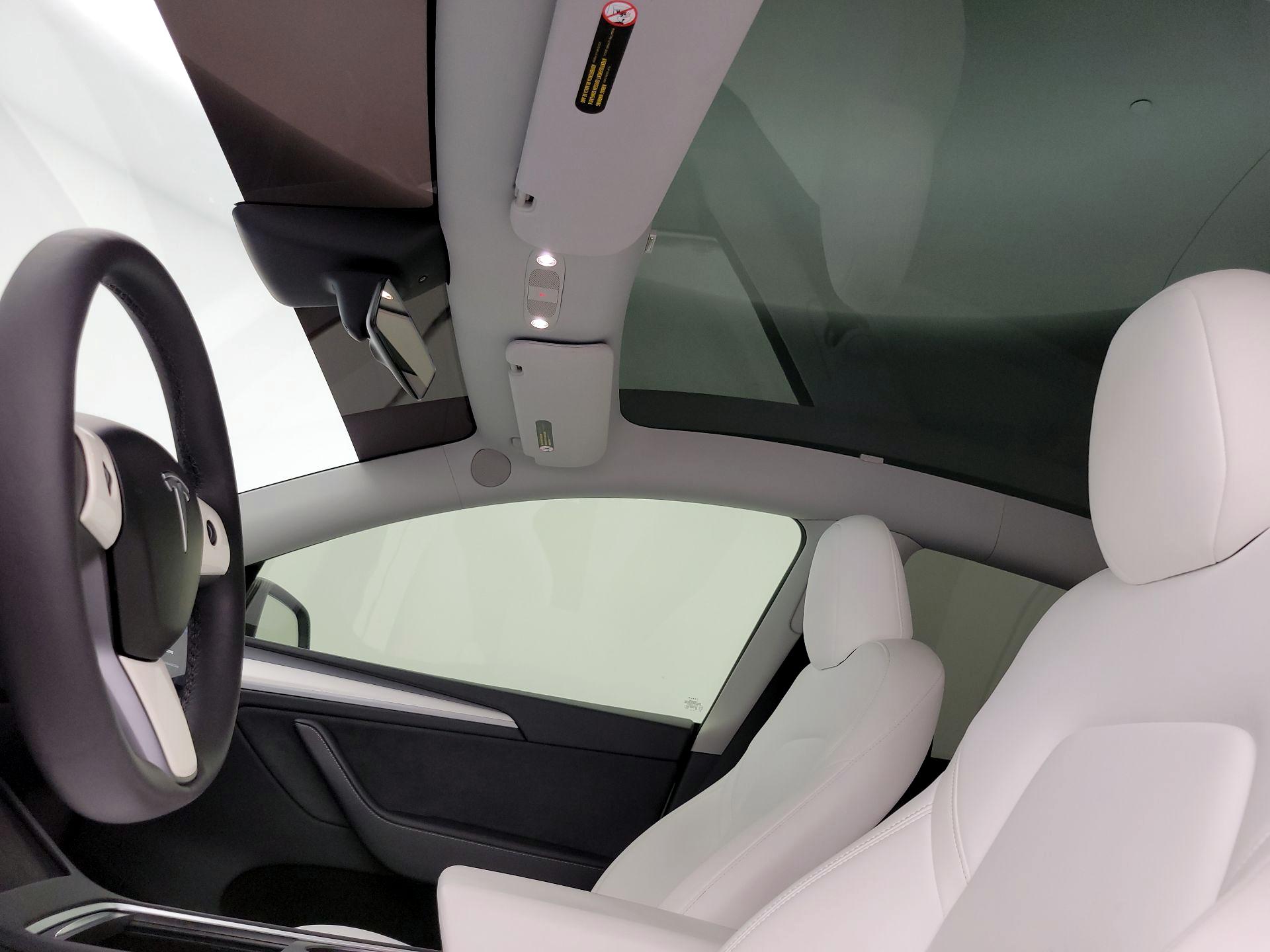 Thumbnail: 2024 Tesla Model Y - 19