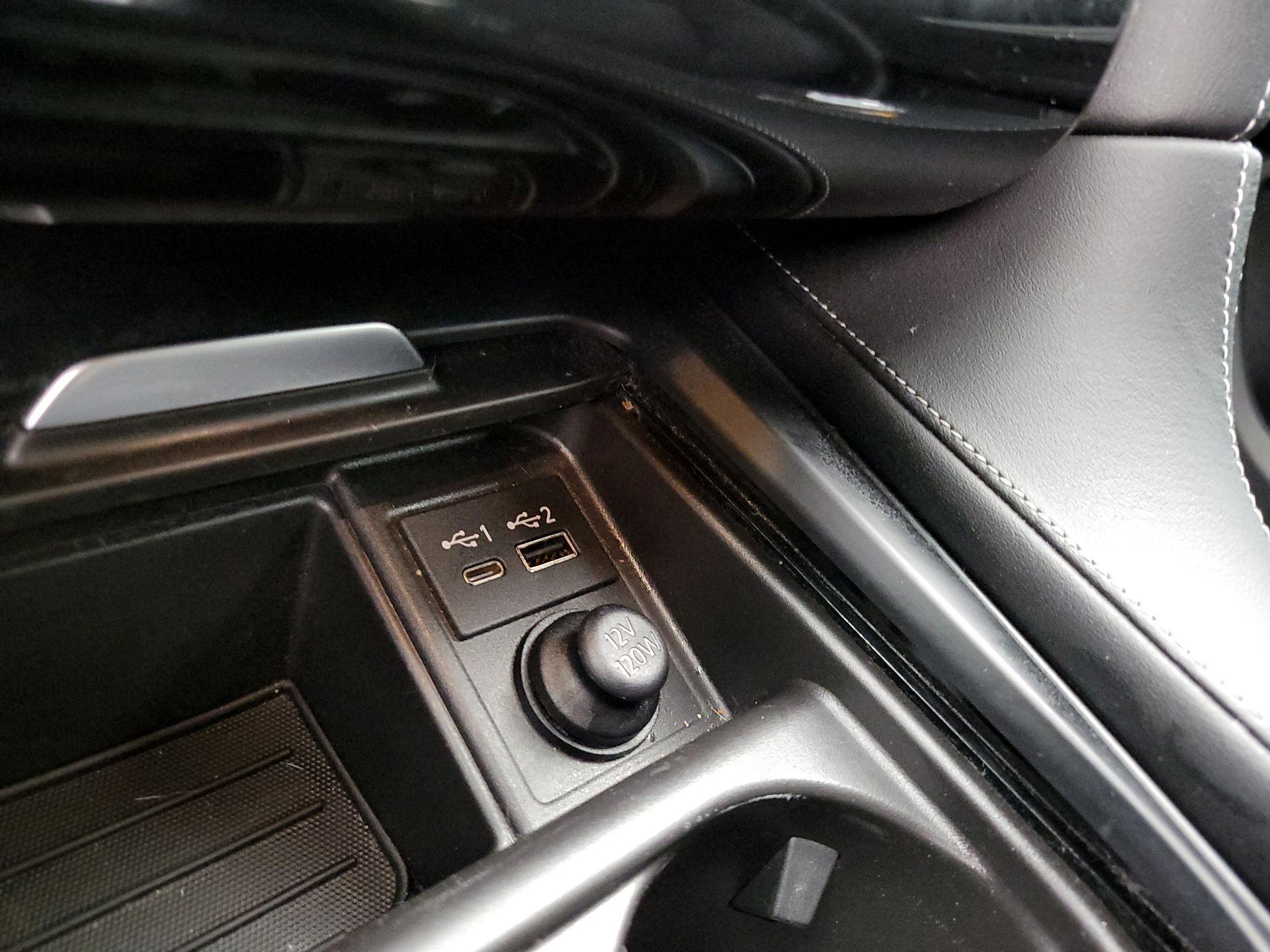 Thumbnail: 2022 INFINITI QX55 - 18