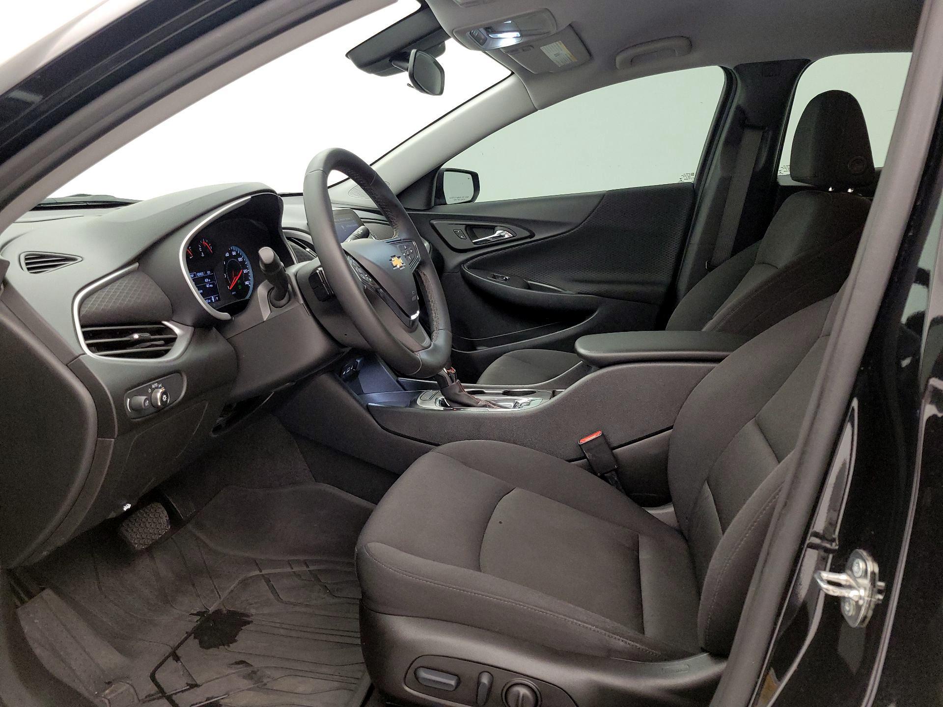 Thumbnail: 2024 Chevrolet Malibu - 11