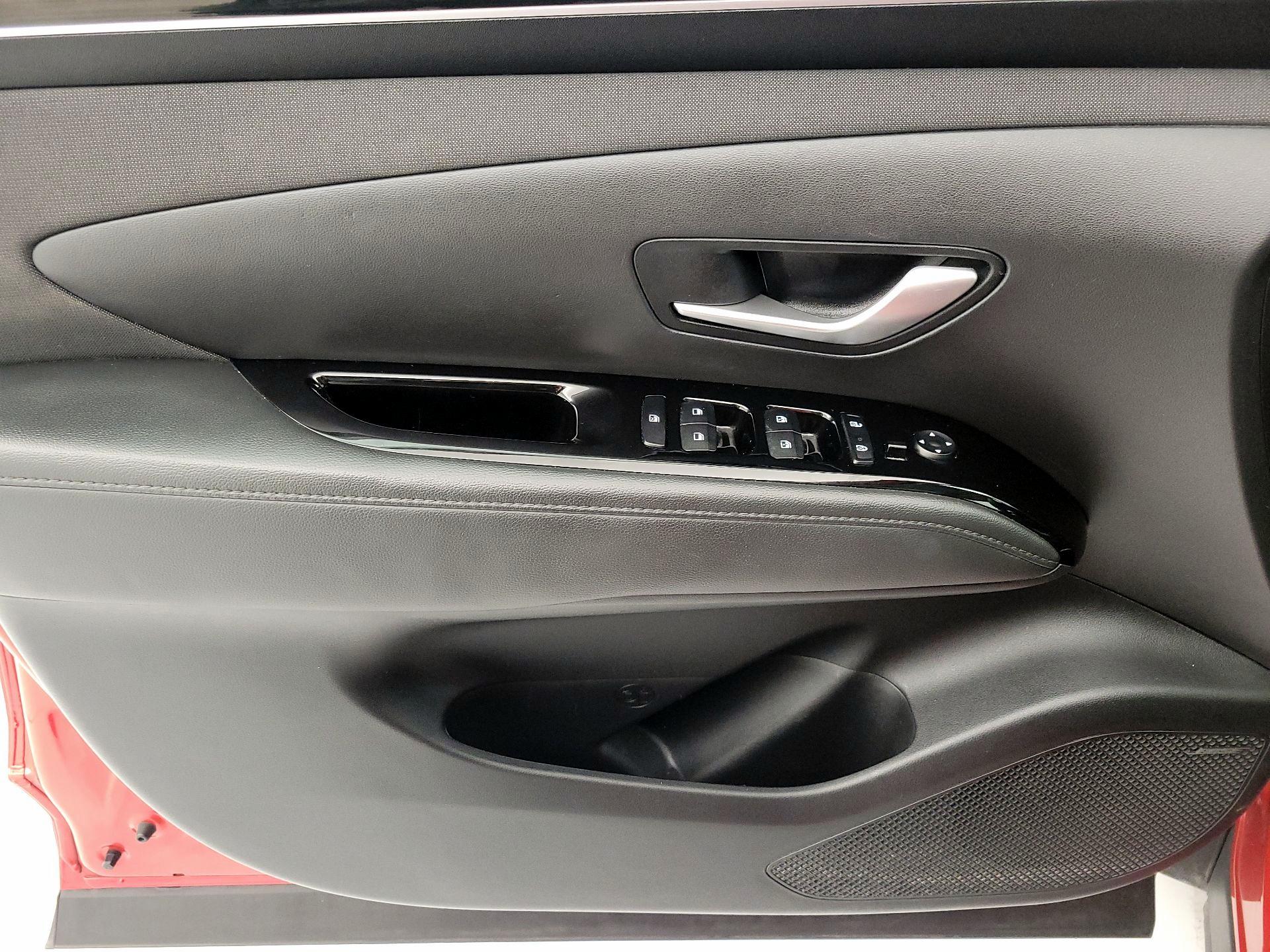 Thumbnail: 2023 Hyundai Tucson - 12