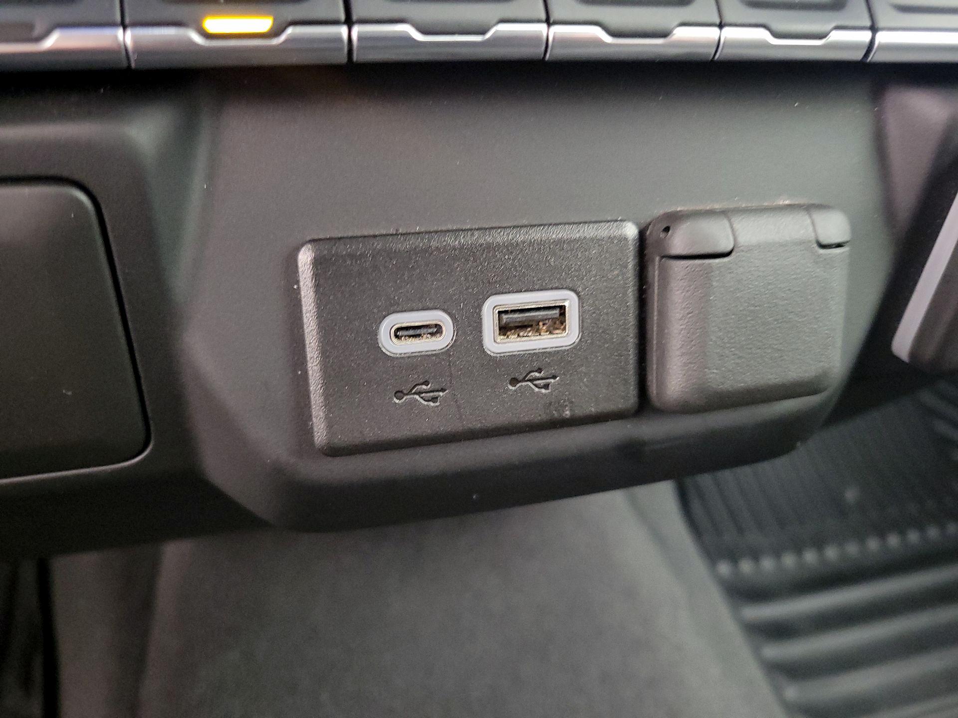 Thumbnail: 2024 GMC Sierra 1500 - 18