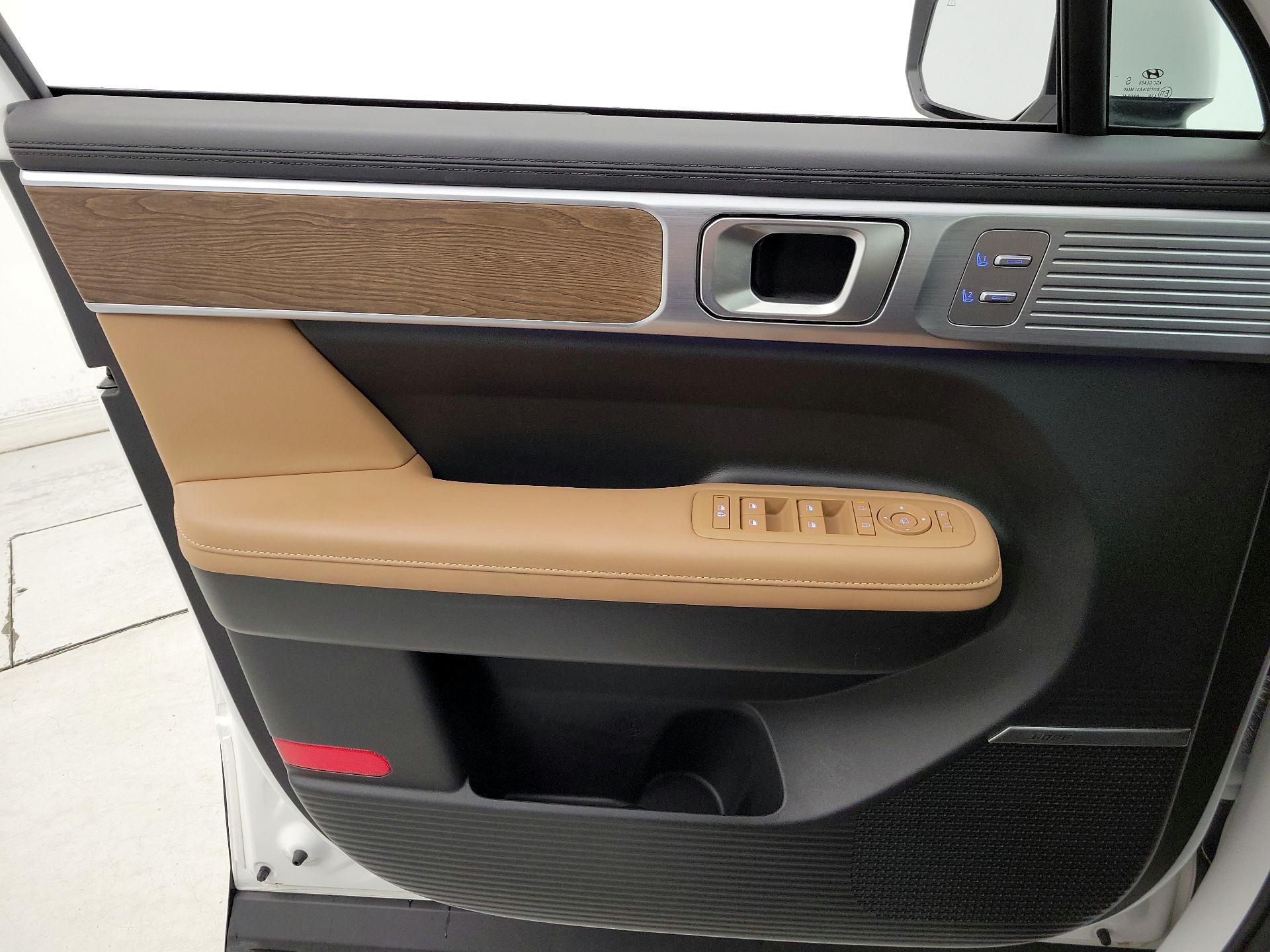 Thumbnail: 2025 Hyundai Santa Fe - 12