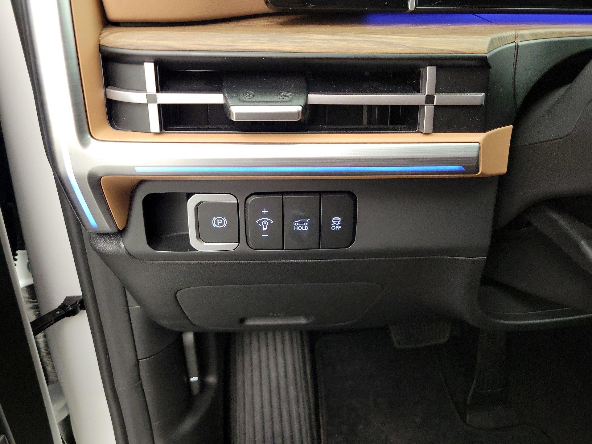 Thumbnail: 2025 Hyundai Santa Fe - 13