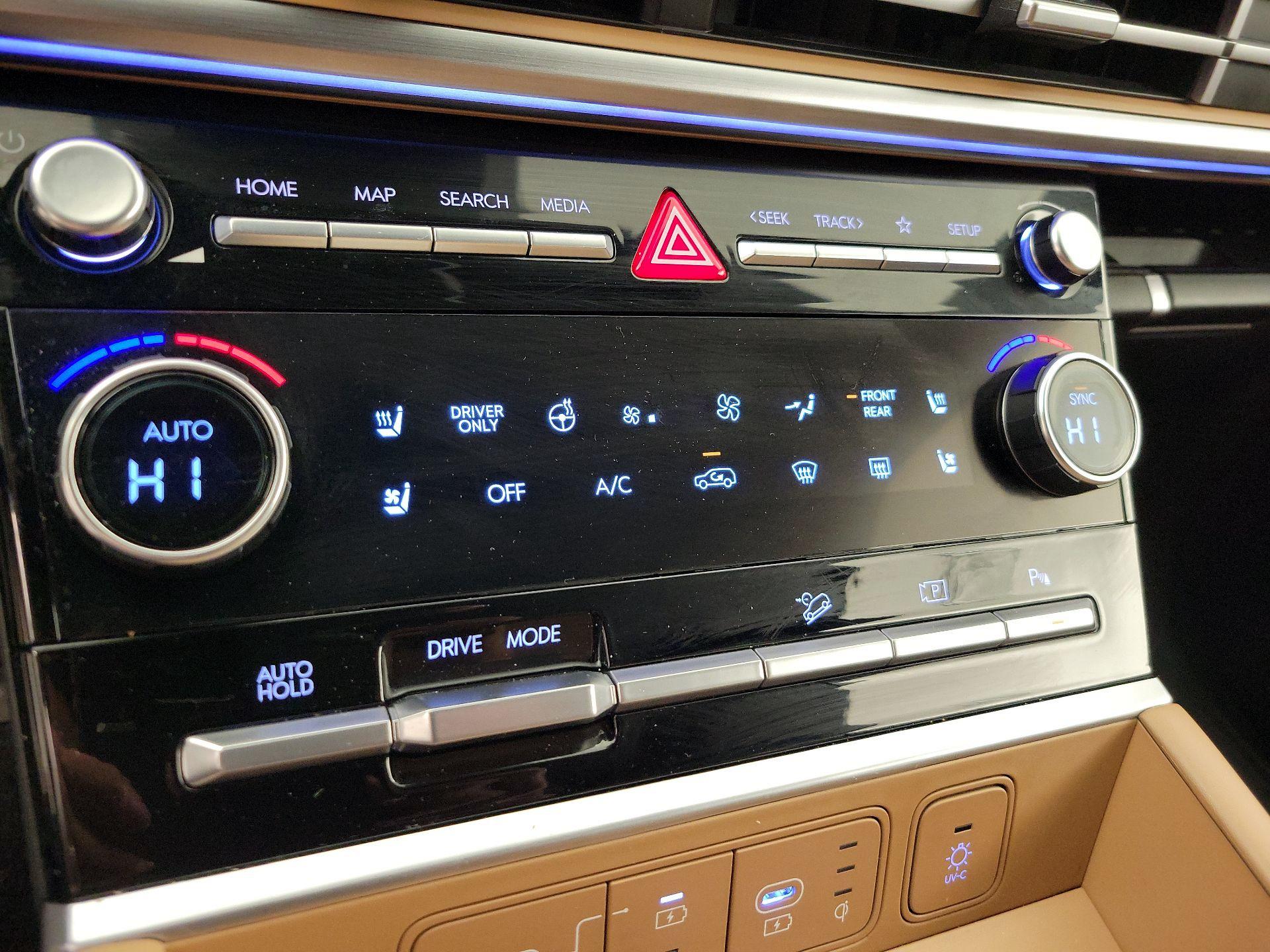 Thumbnail: 2025 Hyundai Santa Fe - 17