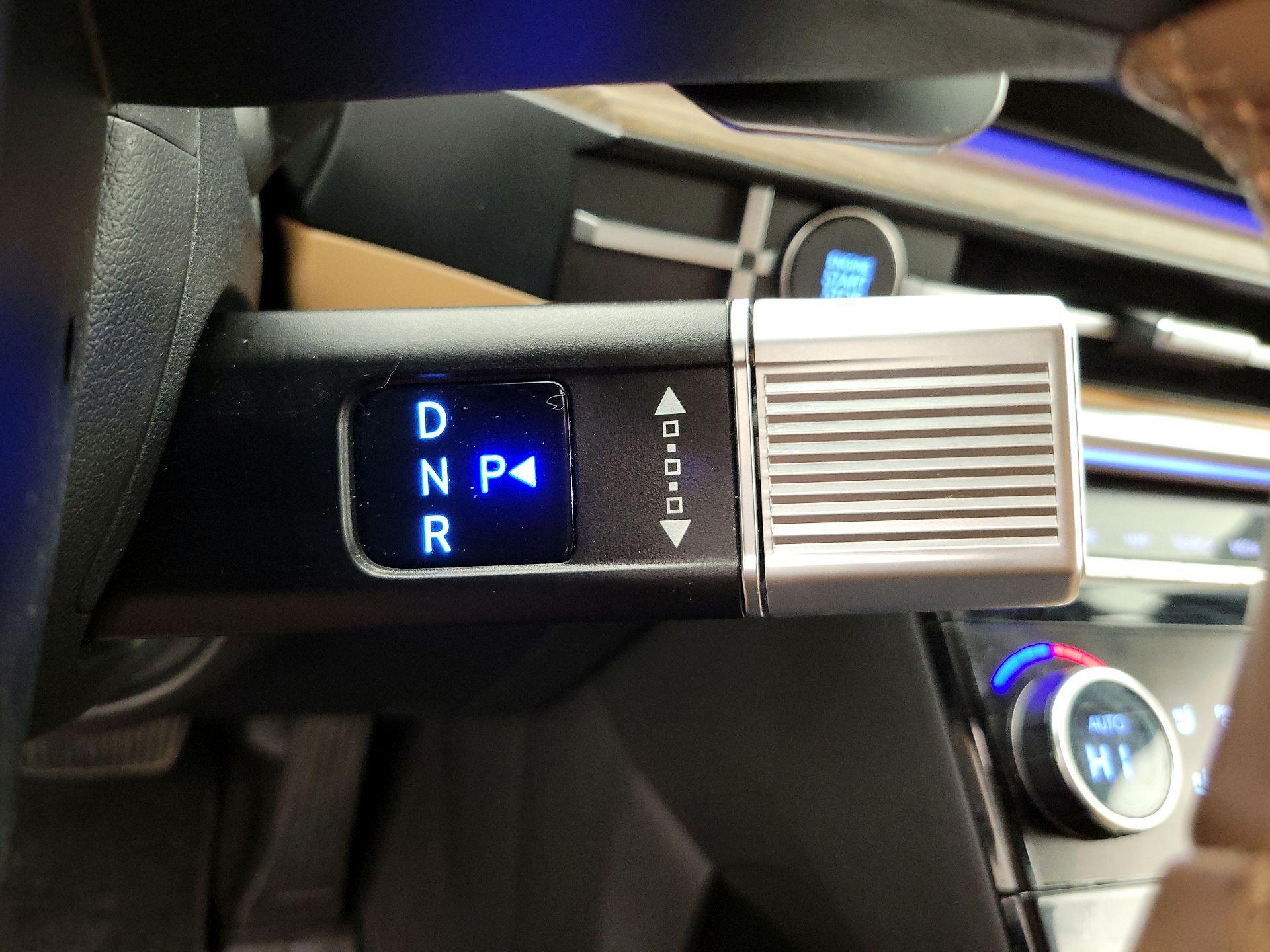 Thumbnail: 2025 Hyundai Santa Fe - 18