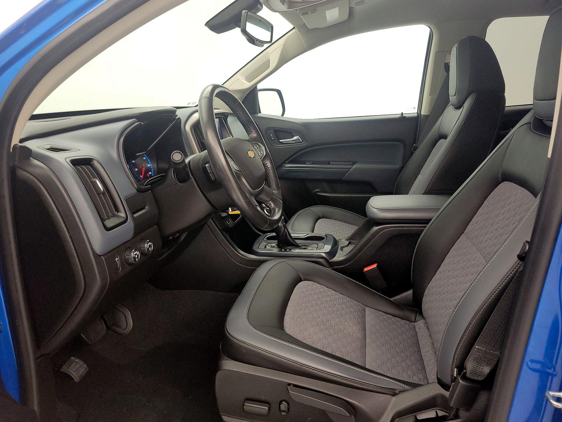 Thumbnail: 2022 Chevrolet Colorado - 11