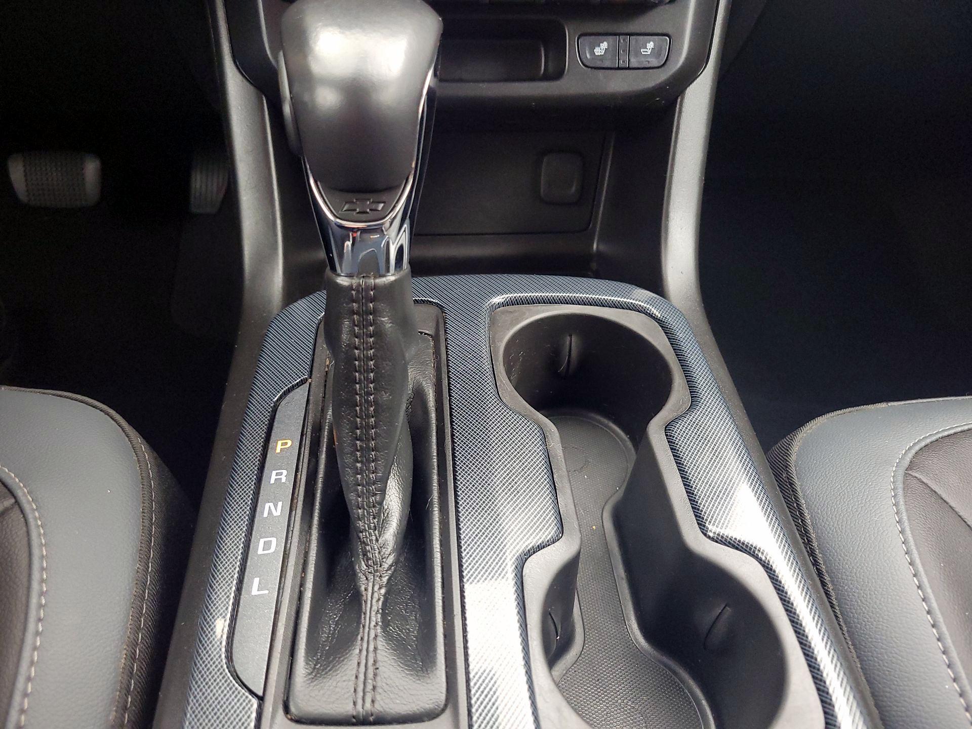 Thumbnail: 2022 Chevrolet Colorado - 17