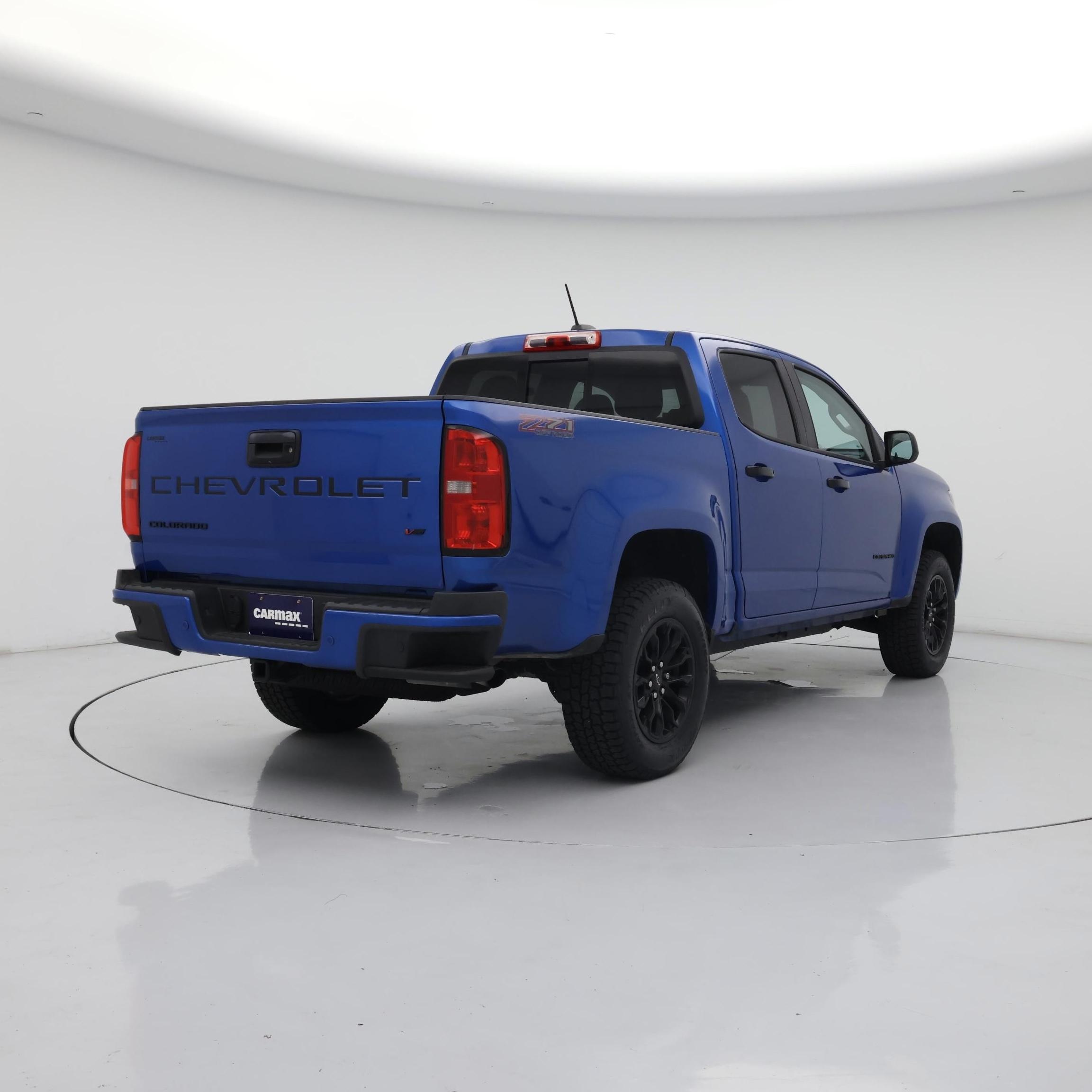 Thumbnail: 2022 Chevrolet Colorado - 8