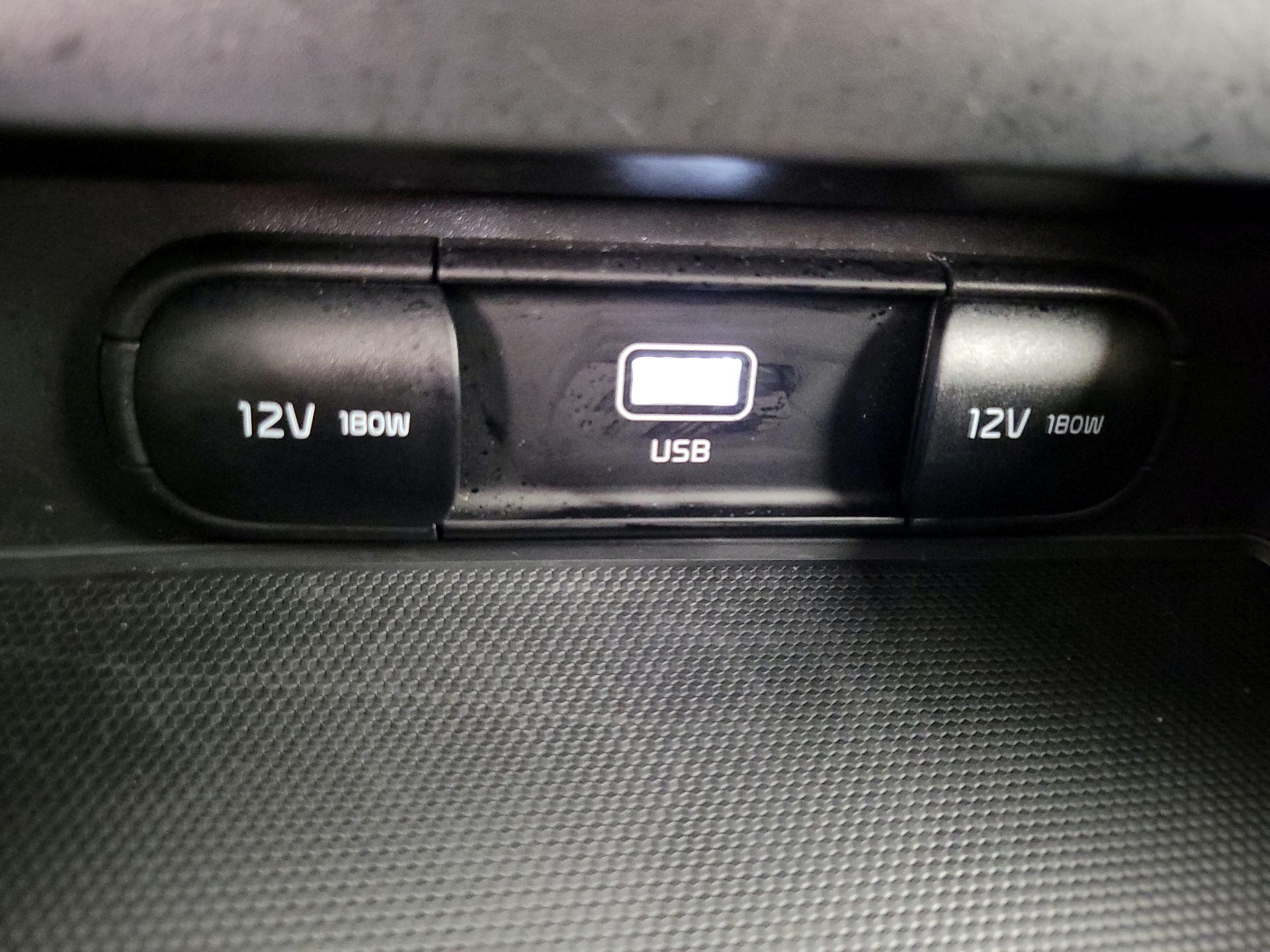 Thumbnail: 2025 Kia Soul - 18