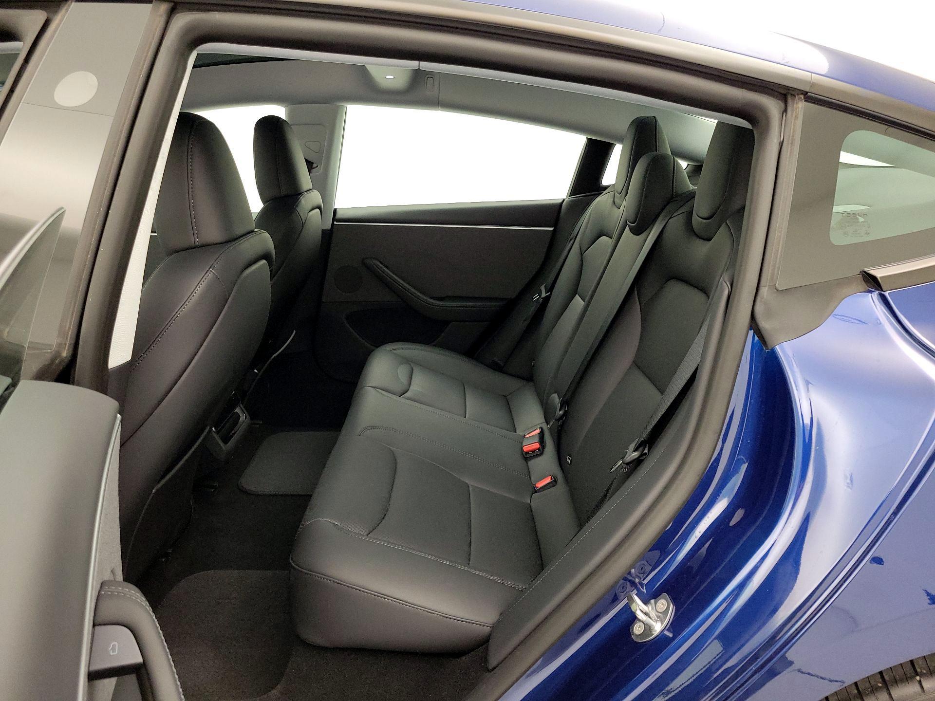 Thumbnail: 2025 Tesla Model 3 - 20