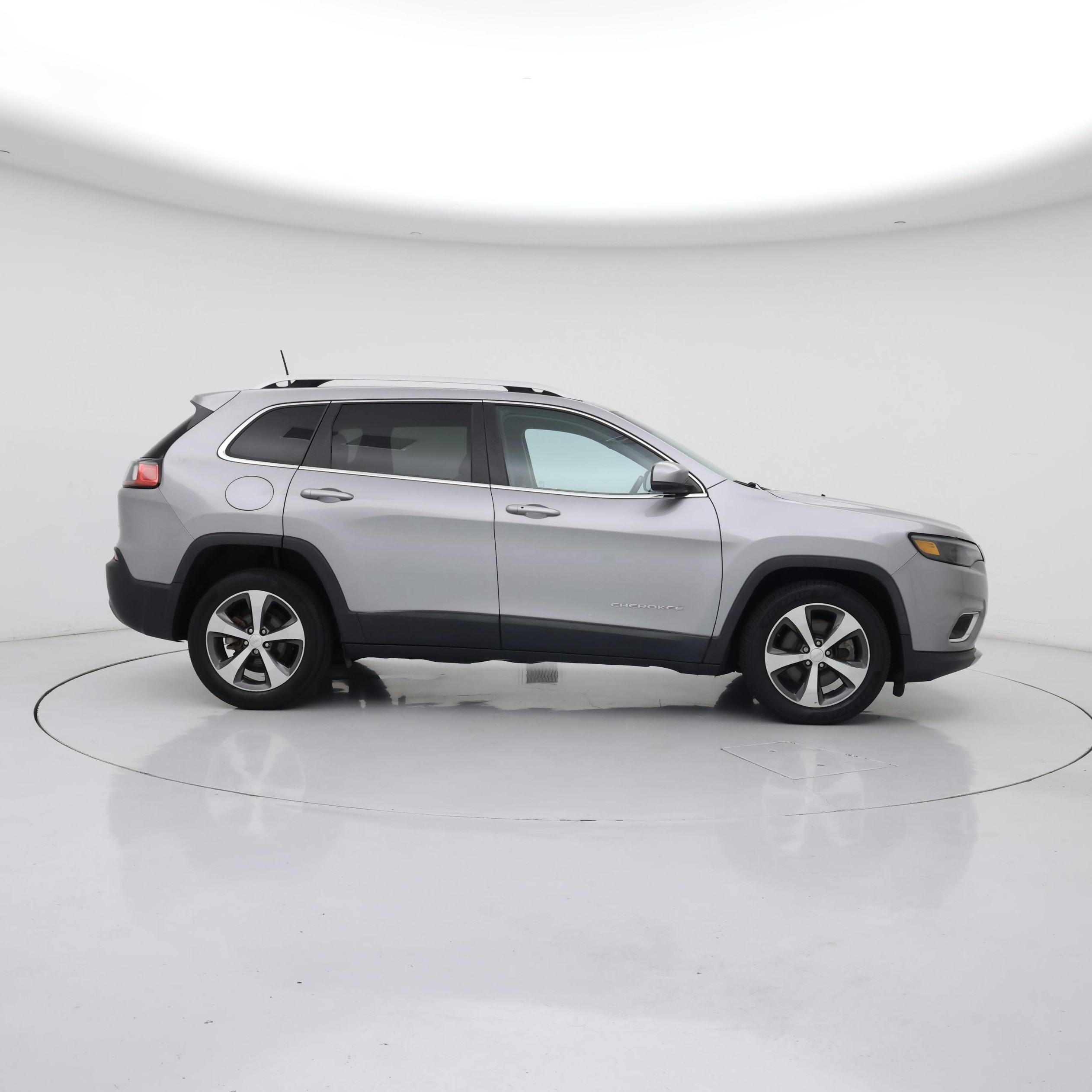 Thumbnail: 2020 Jeep Cherokee - 7