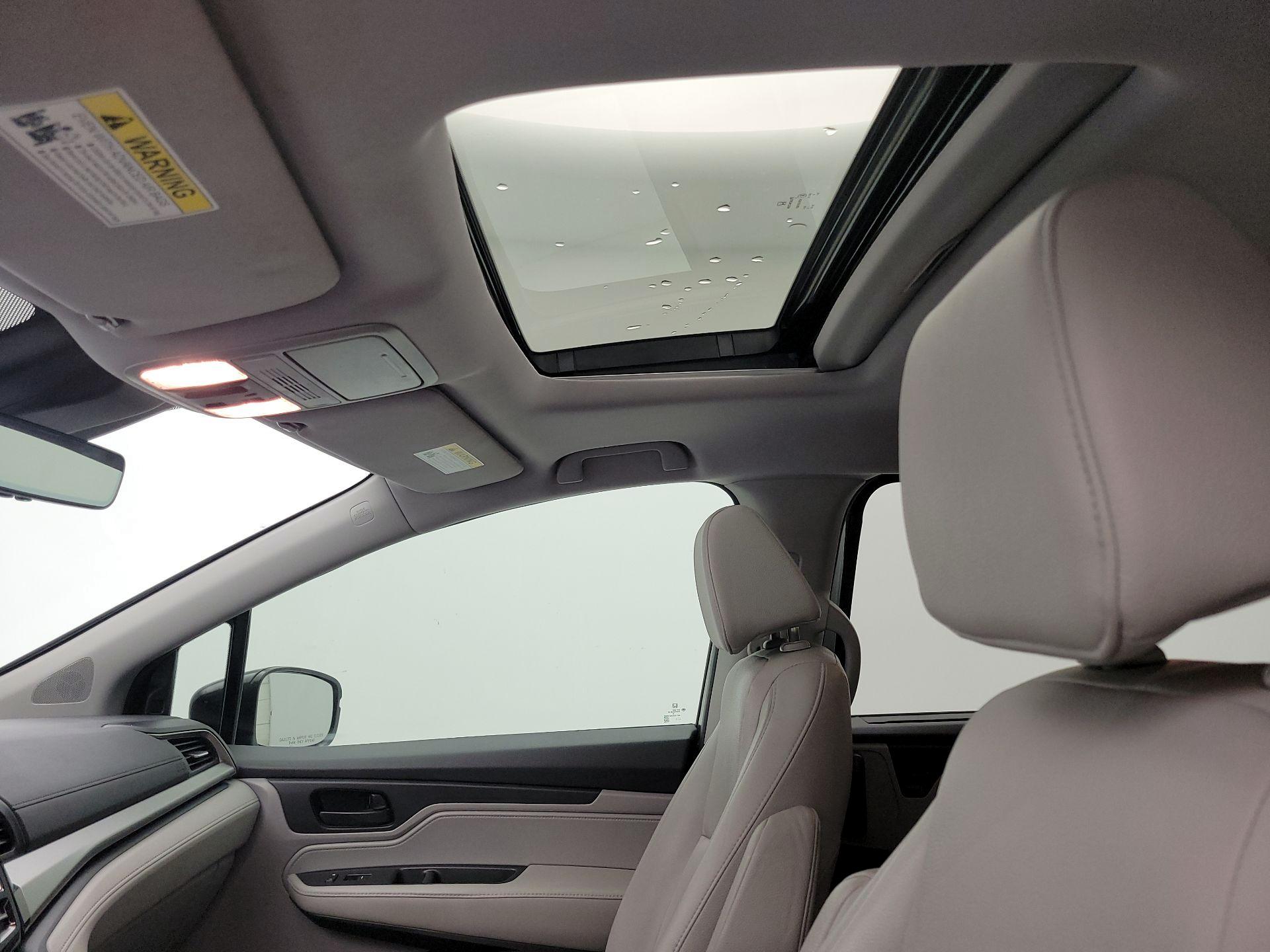 Thumbnail: 2019 Honda Odyssey - 19