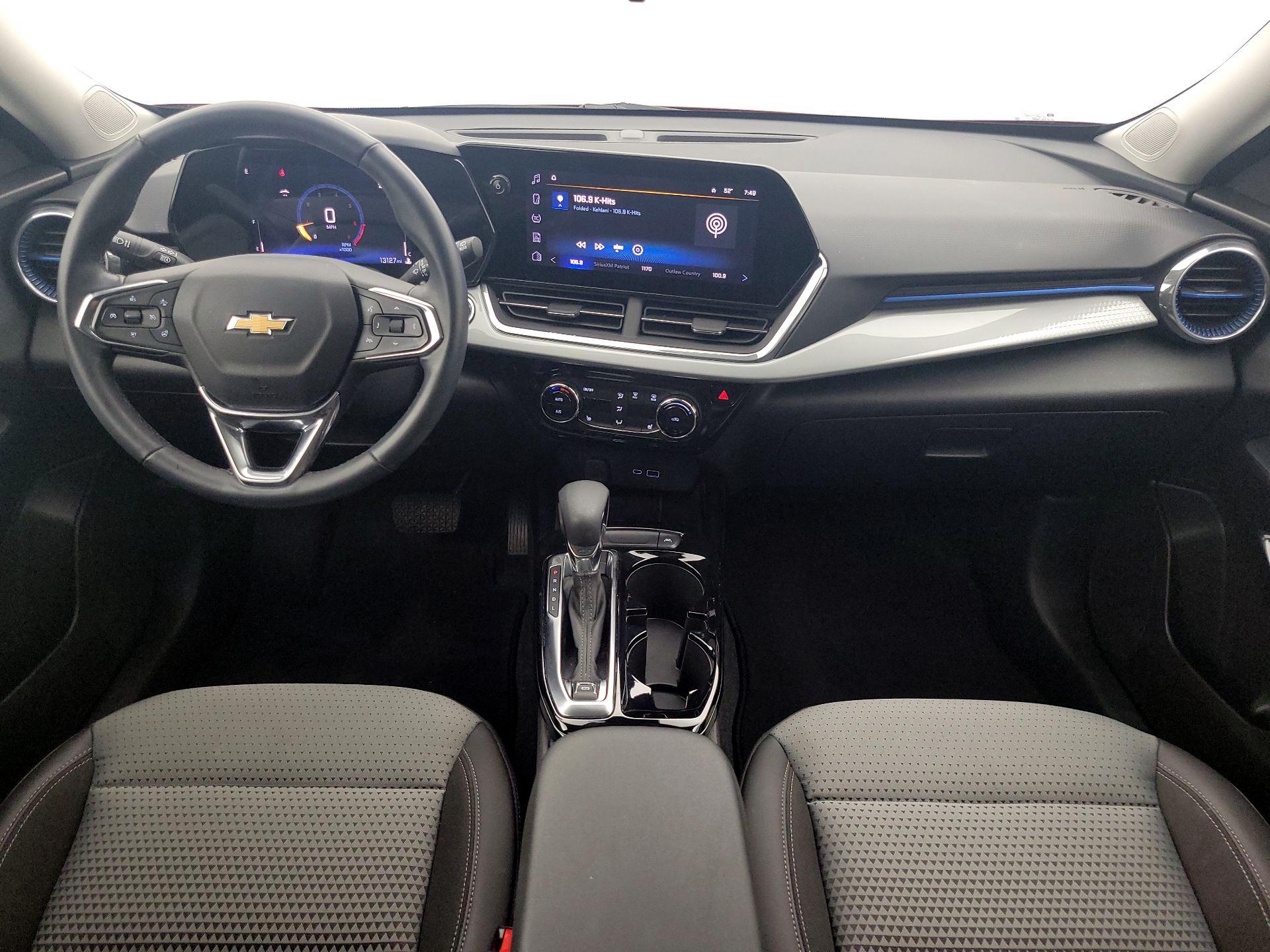 Thumbnail: 2024 Chevrolet Trax - 9