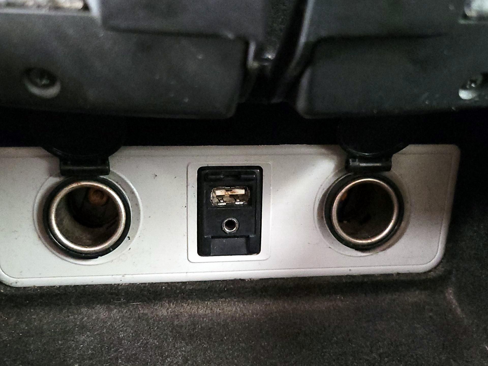 Thumbnail: 2014 Toyota Avalon - 18