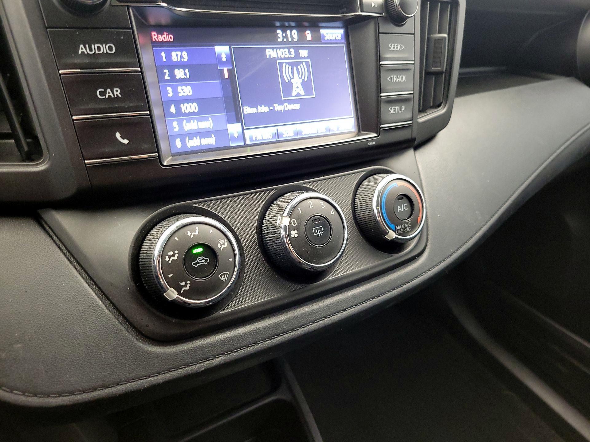 Thumbnail: 2017 Toyota RAV4 - 16