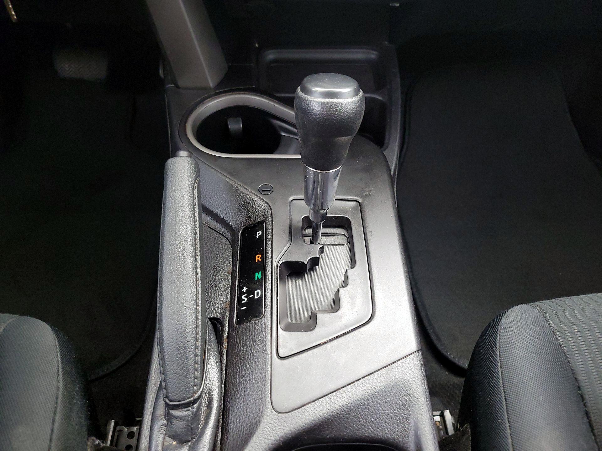 Thumbnail: 2017 Toyota RAV4 - 17