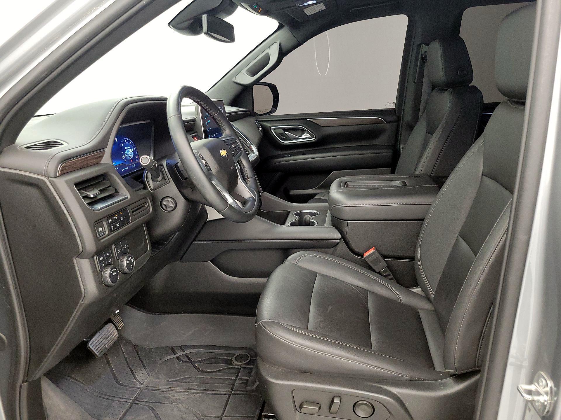 Thumbnail: 2023 Chevrolet Tahoe - 11