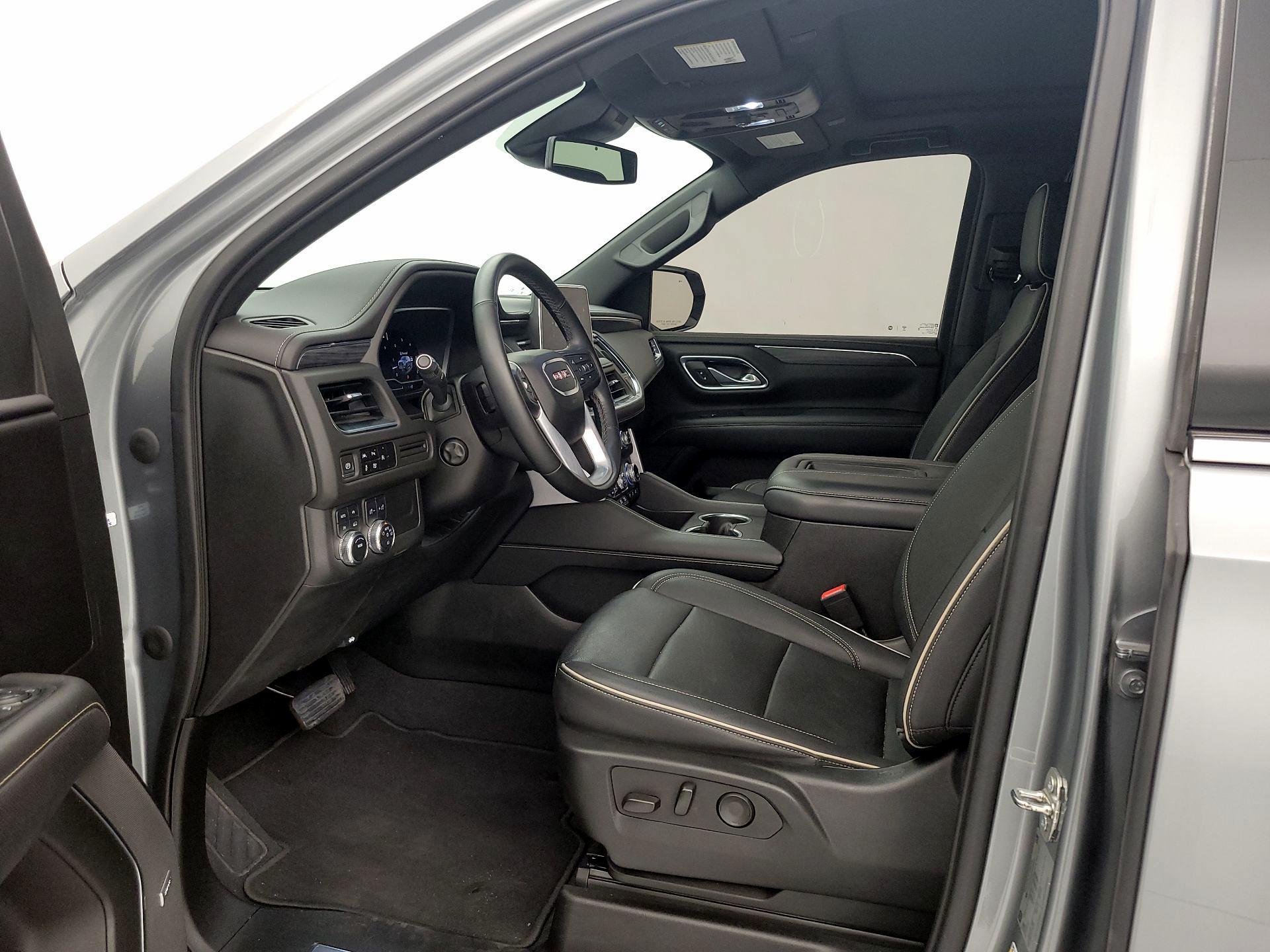 Thumbnail: 2023 GMC Yukon XL - 11