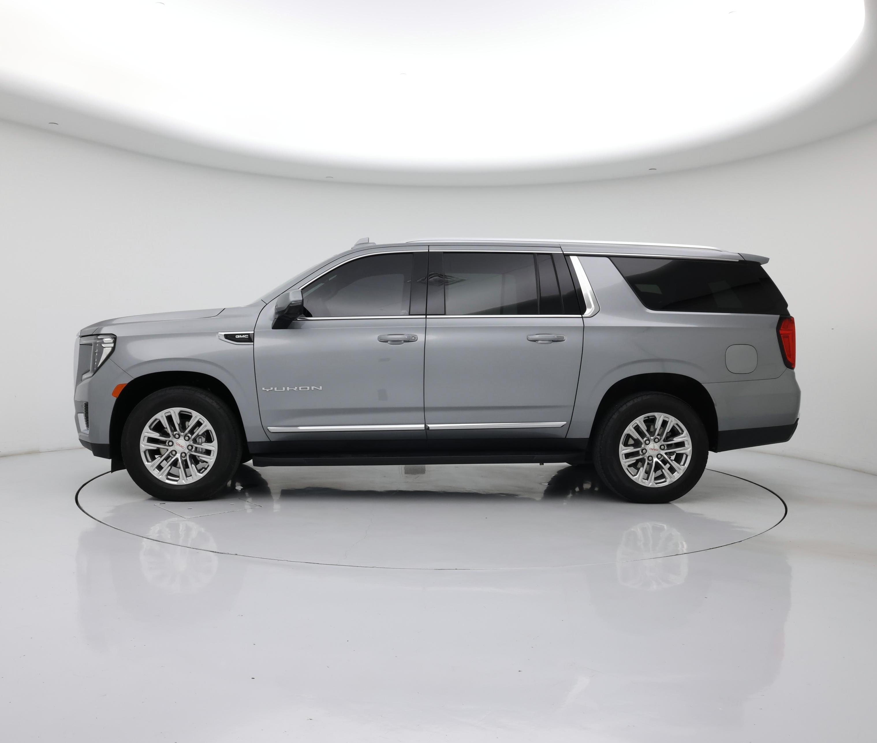 Thumbnail: 2023 GMC Yukon XL - 3