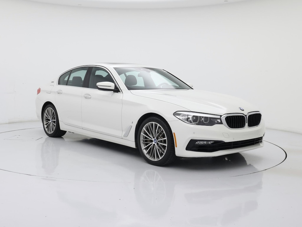 BMW 5 Series 530e iPerformance Sedan RWD