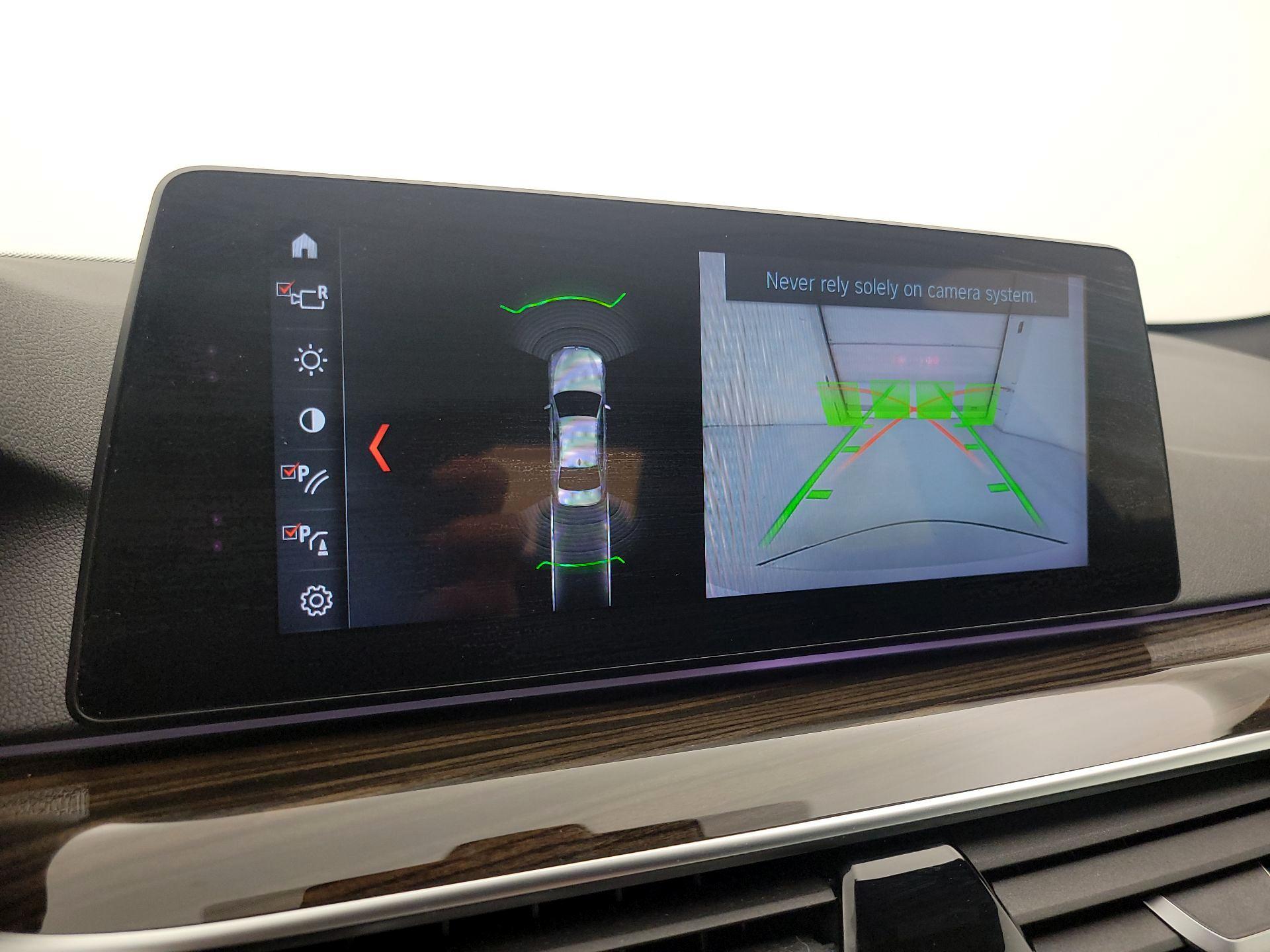 Thumbnail: 2018 BMW 5 Series - 15