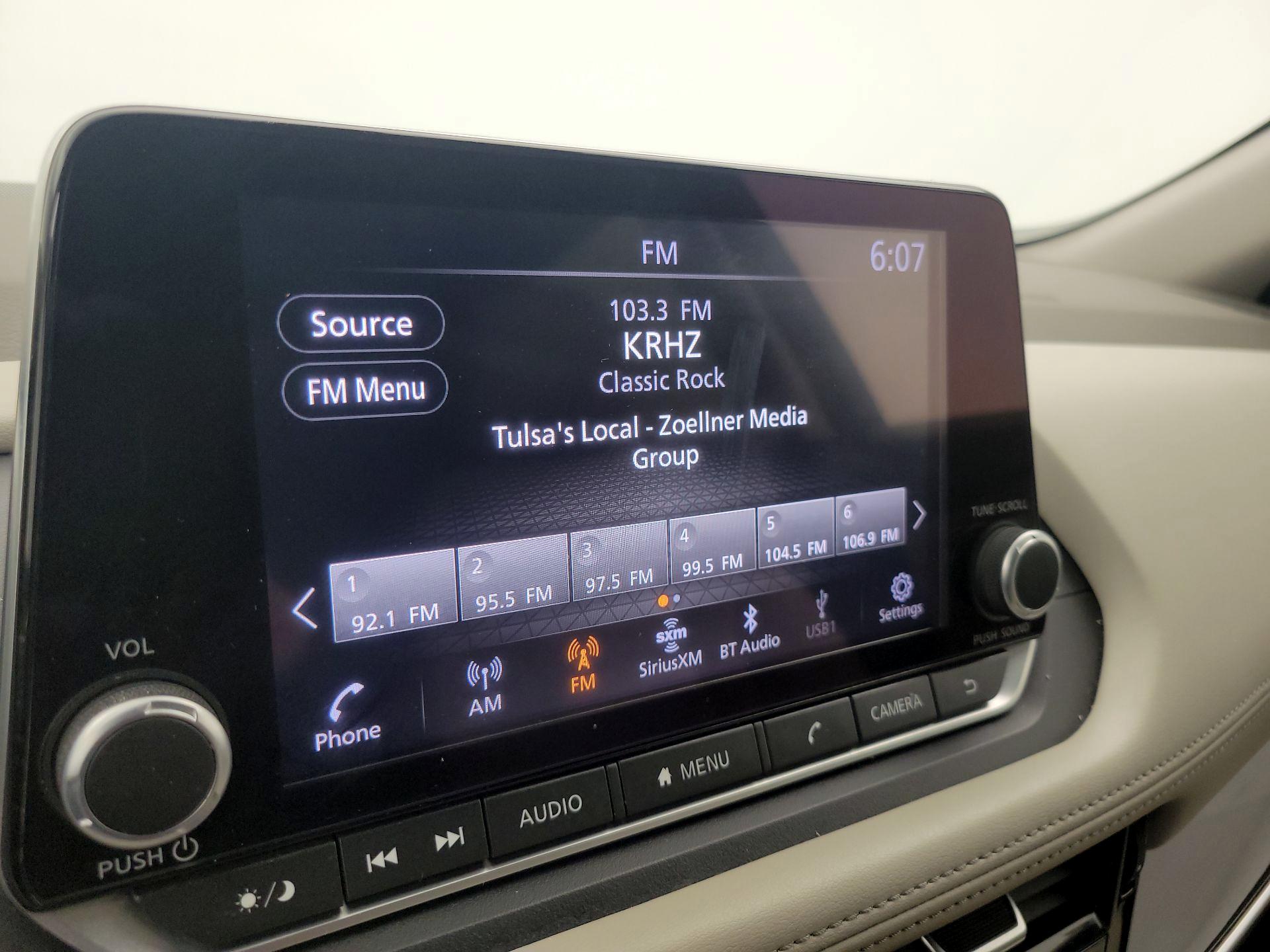 Thumbnail: 2023 Nissan Rogue - 15