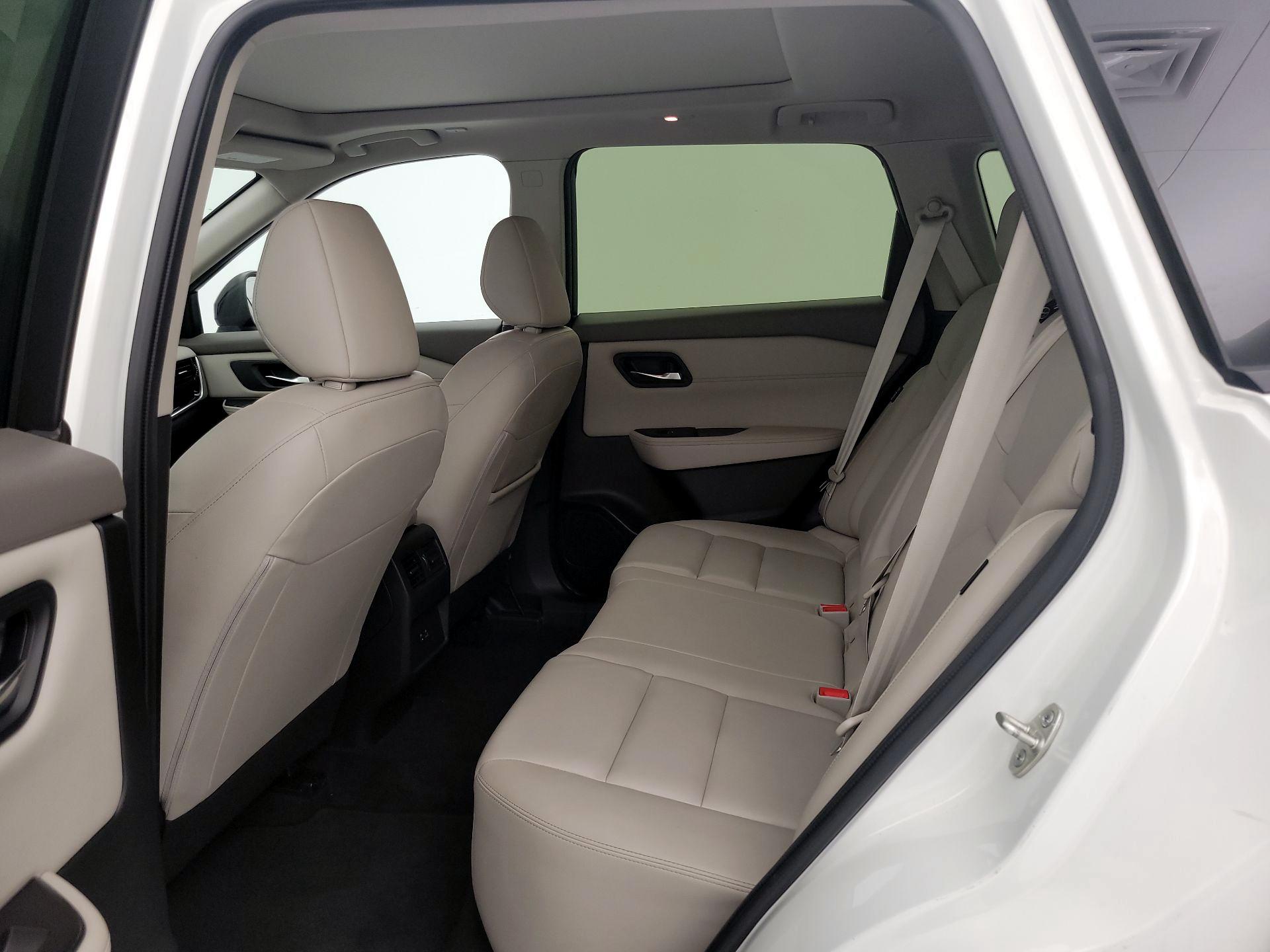 Thumbnail: 2023 Nissan Rogue - 20