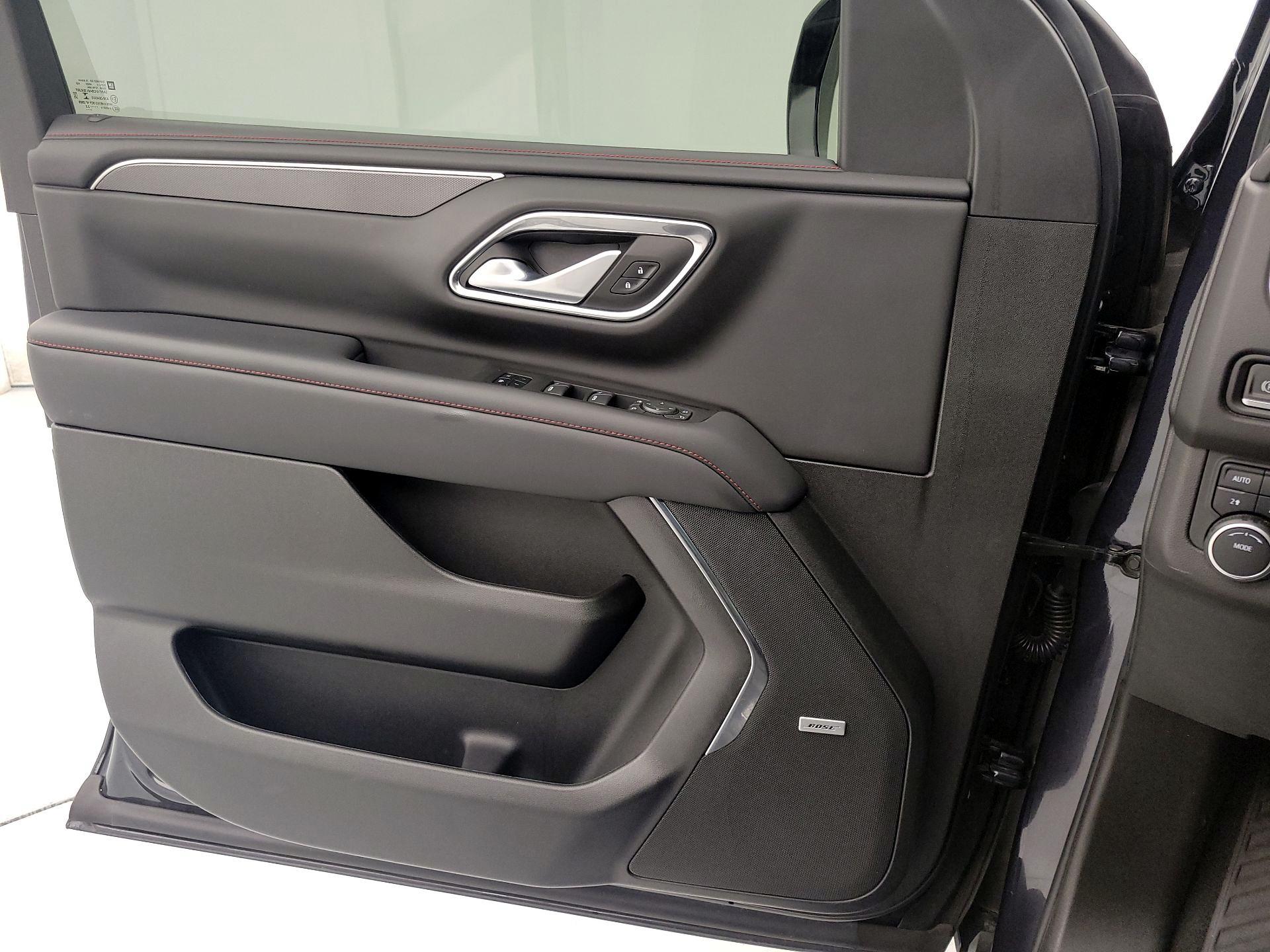 Thumbnail: 2022 Chevrolet Suburban - 12