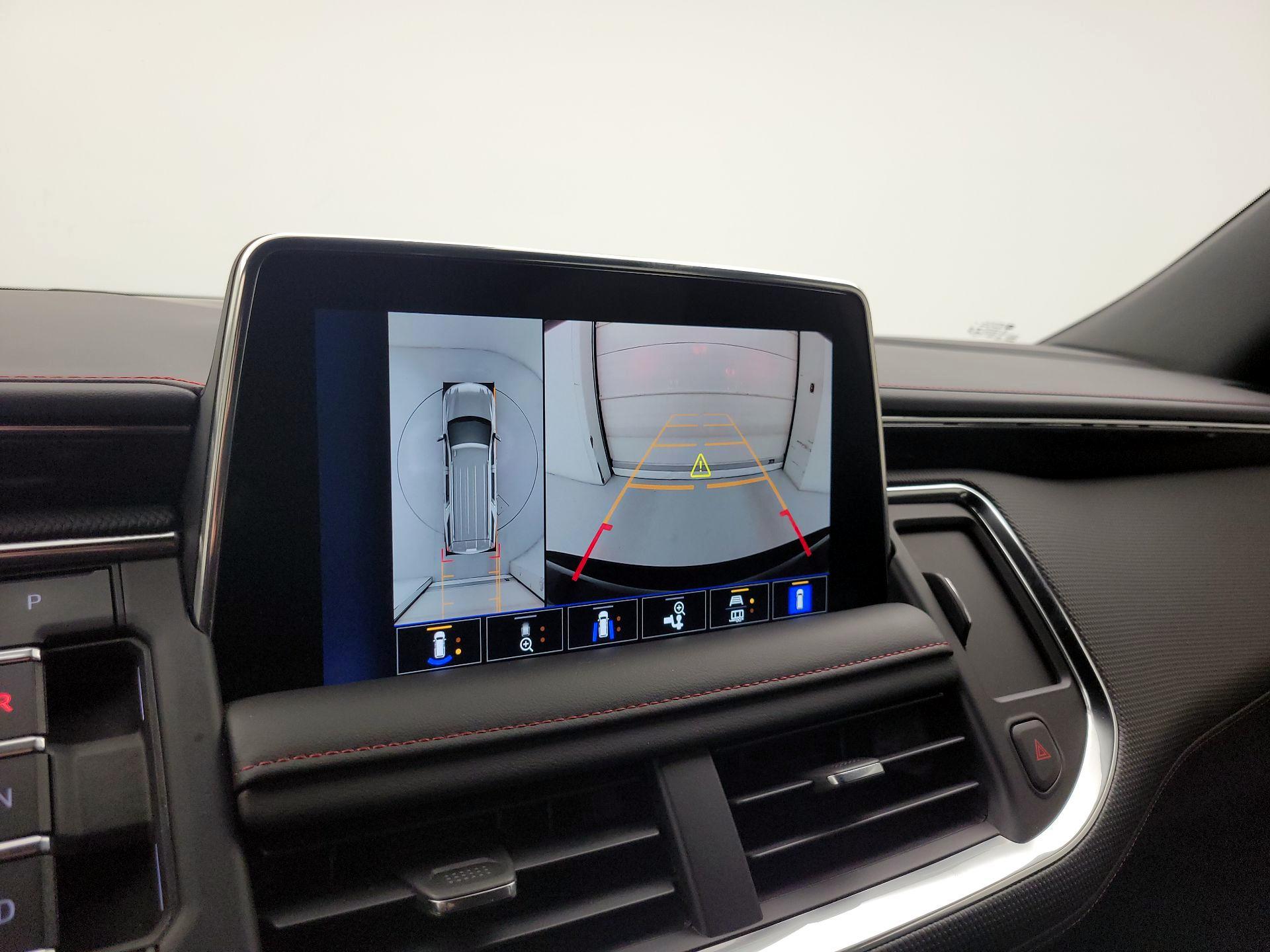 Thumbnail: 2022 Chevrolet Suburban - 14