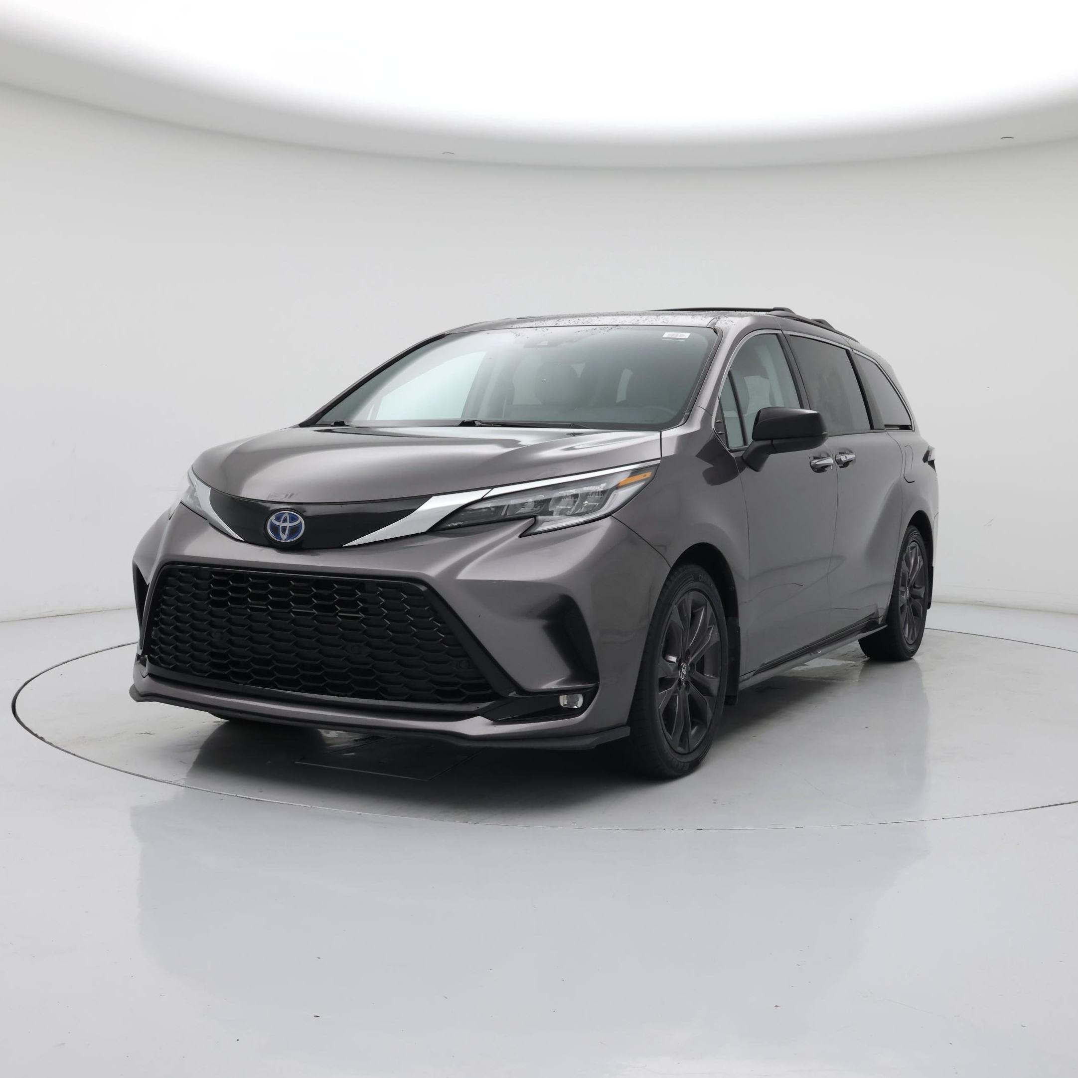 Thumbnail: 2022 Toyota Sienna - 4