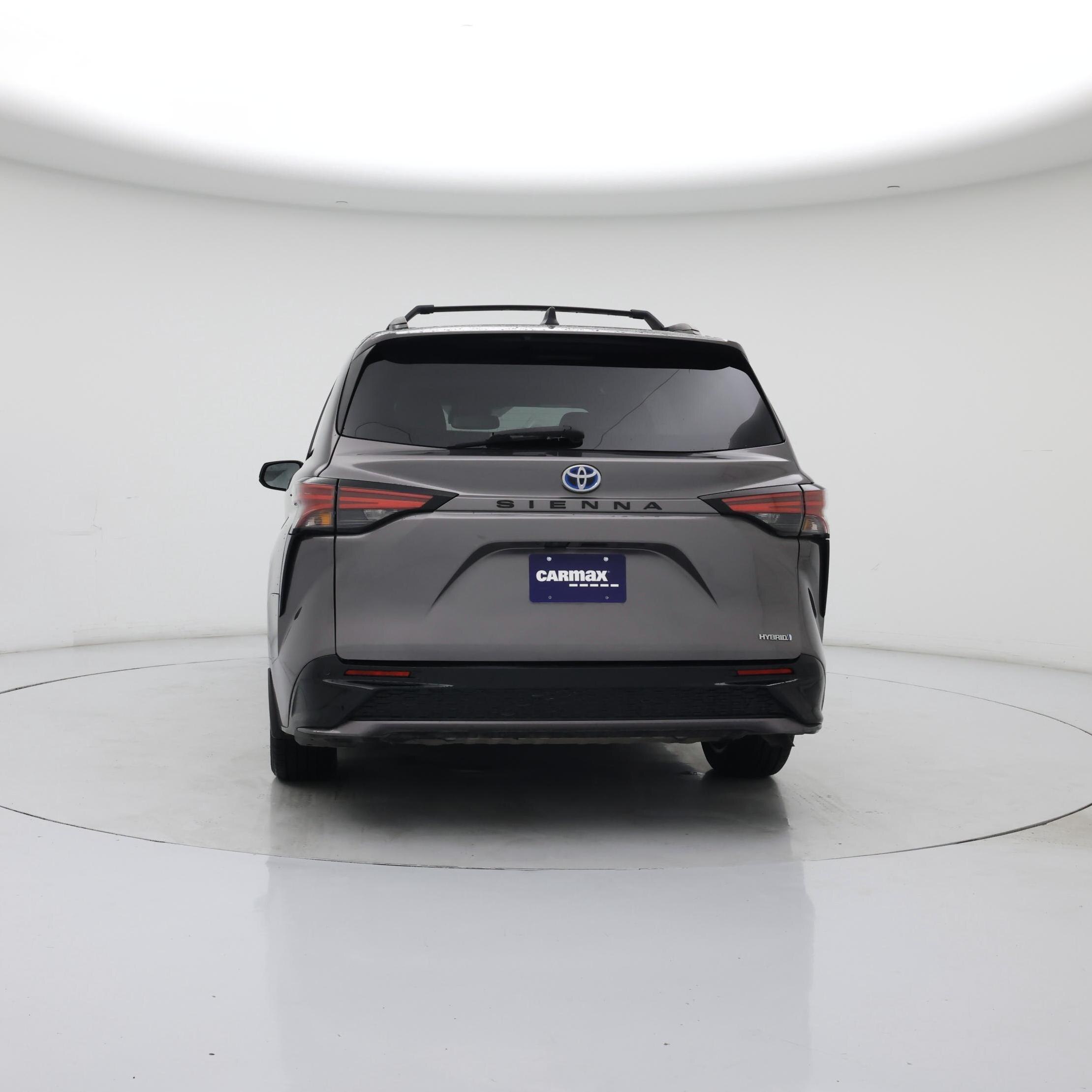 Thumbnail: 2022 Toyota Sienna - 6